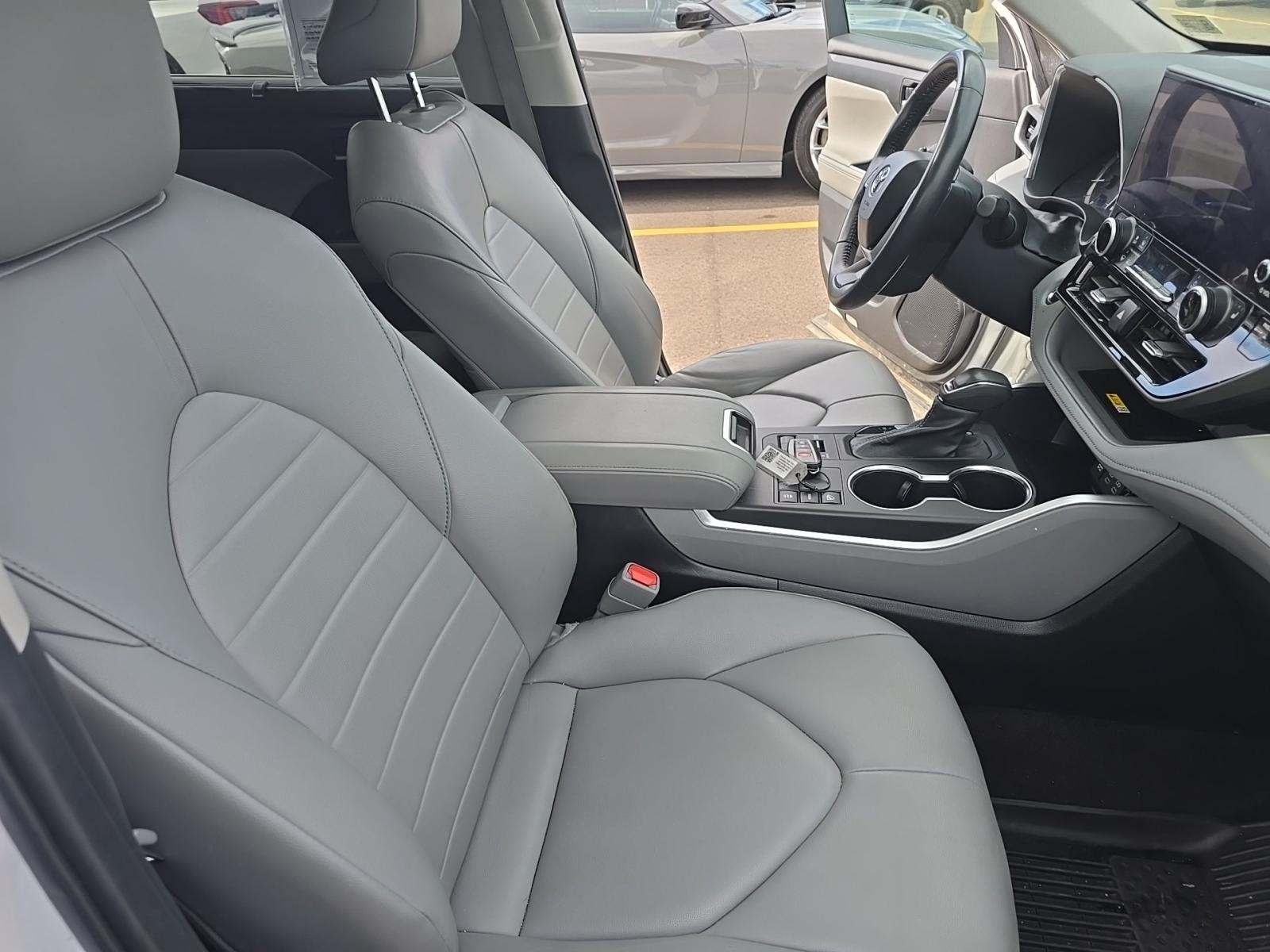 2023 Toyota Highlander XLE AWD