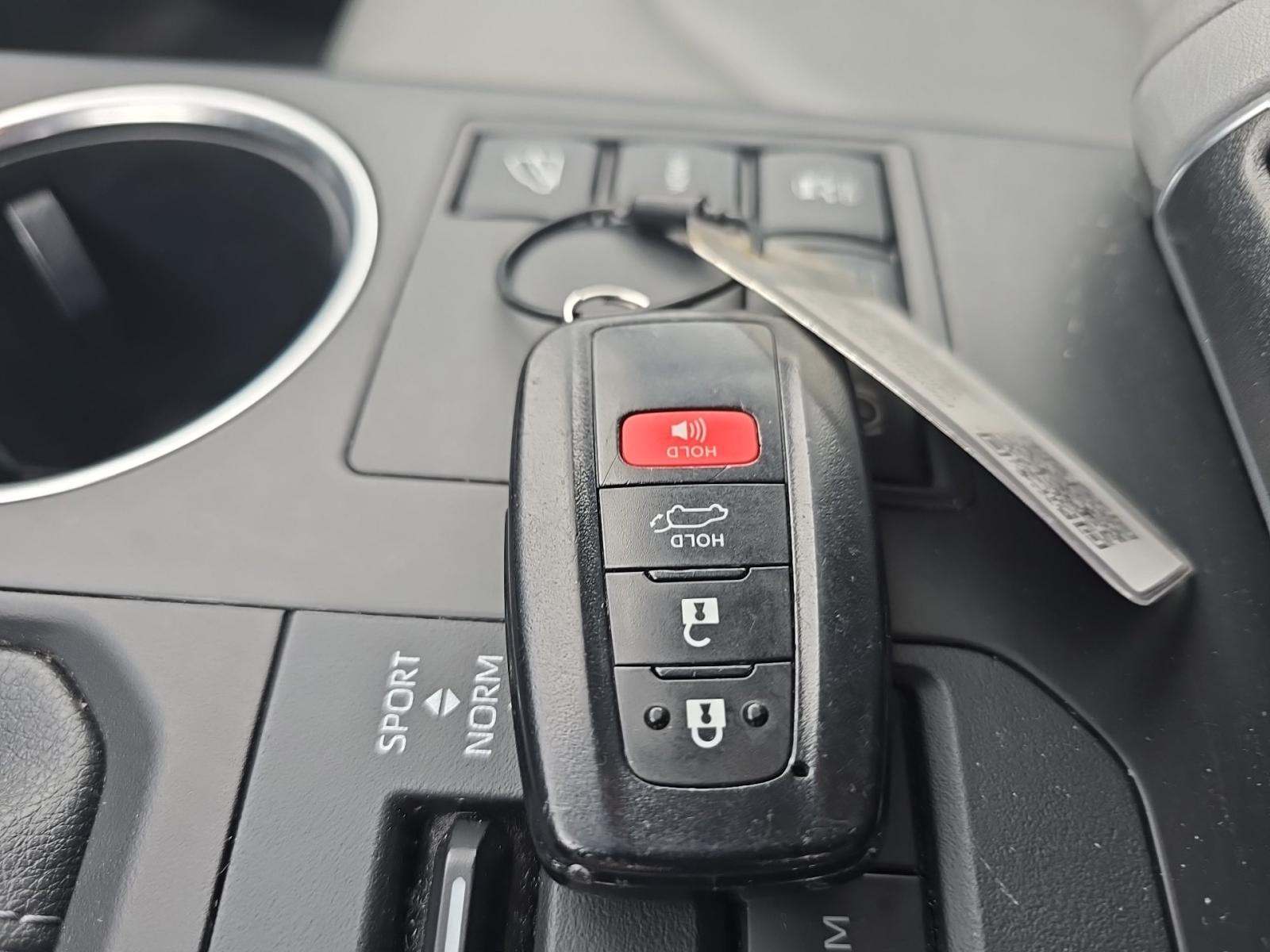 2023 Toyota Highlander XLE AWD