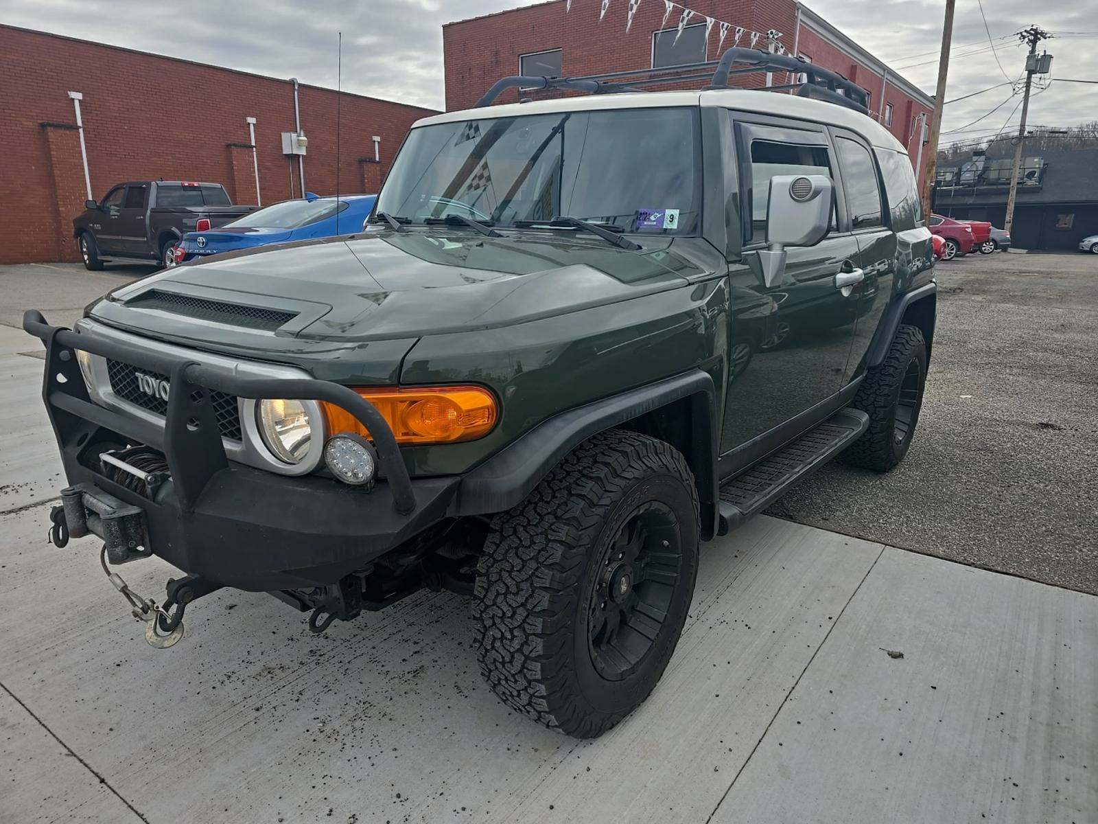 2010 Toyota FJ Cruiser Base AWD