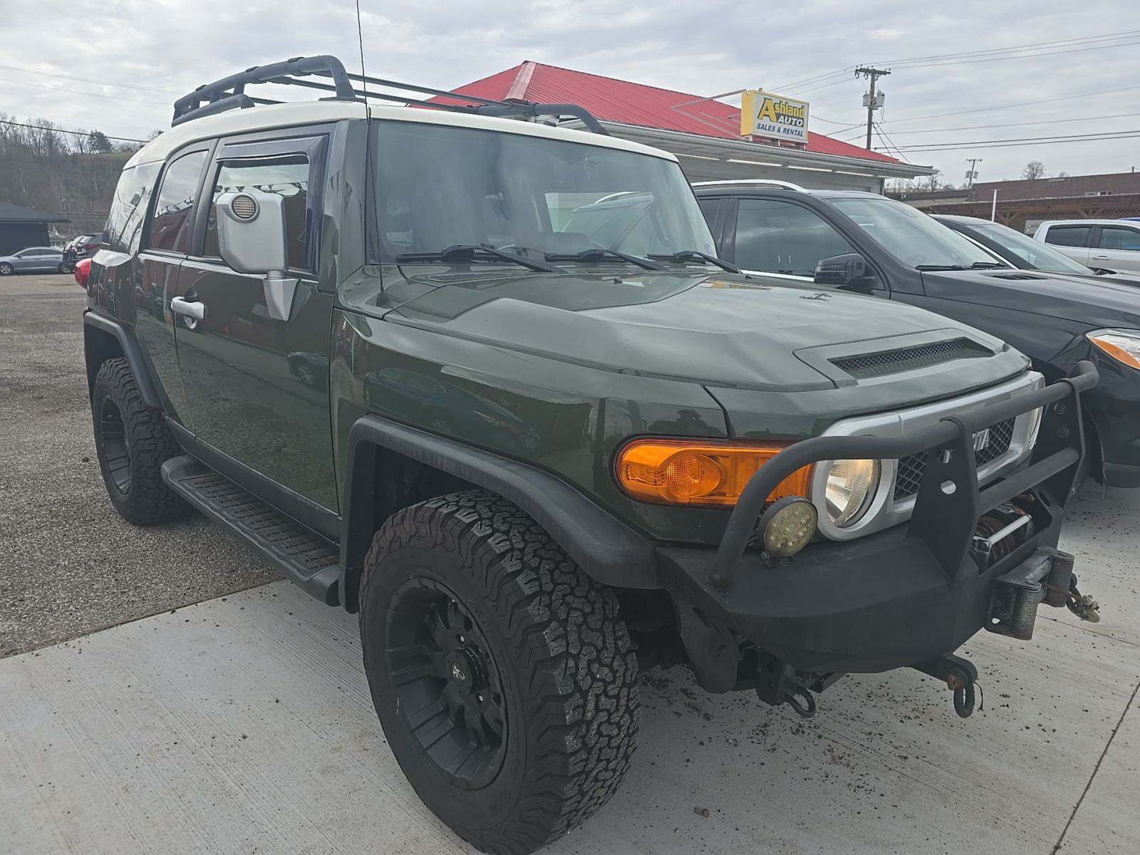 2010 Toyota FJ Cruiser Base AWD