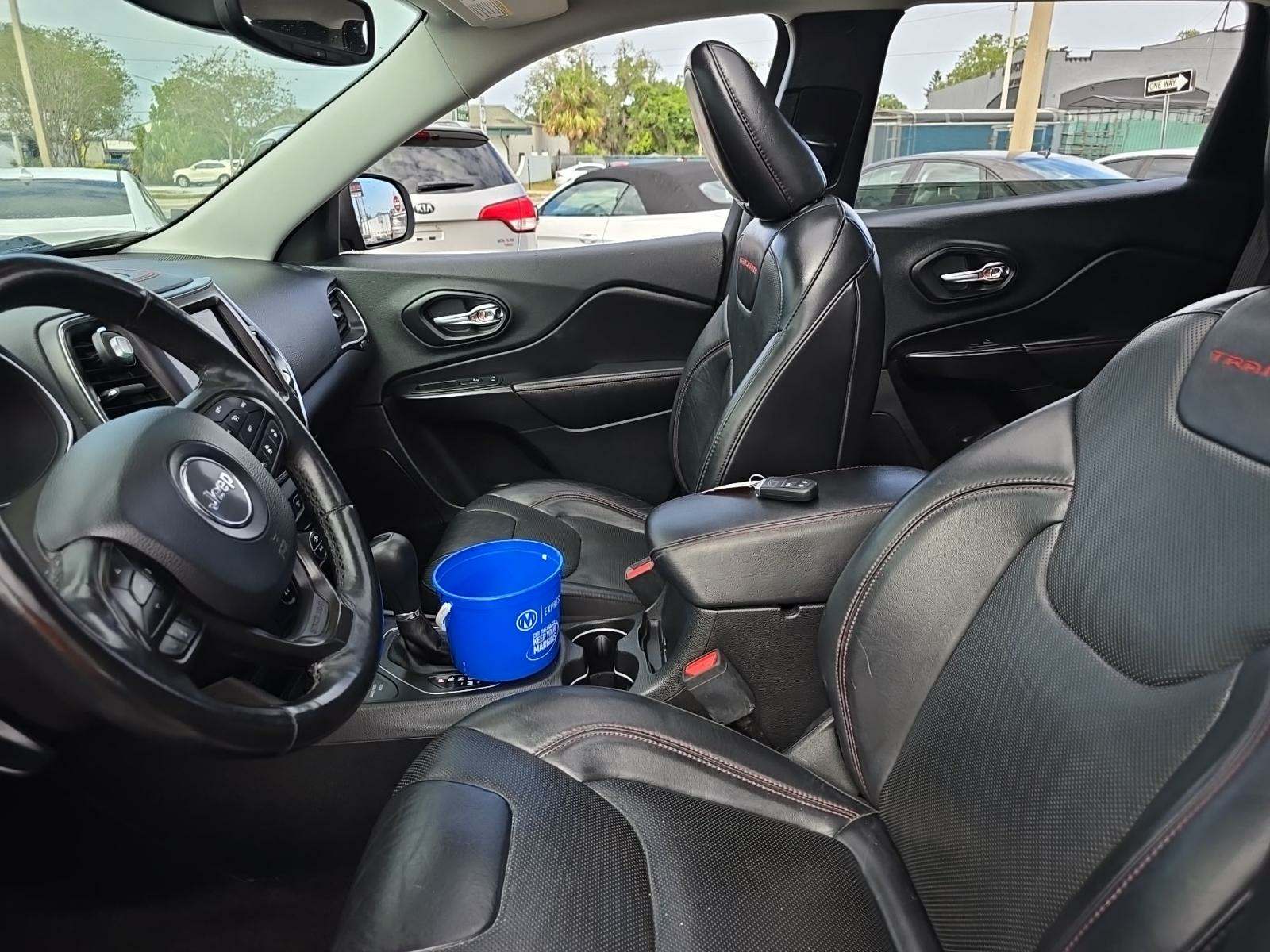 2019 Jeep Cherokee Trailhawk Elite Edition AWD