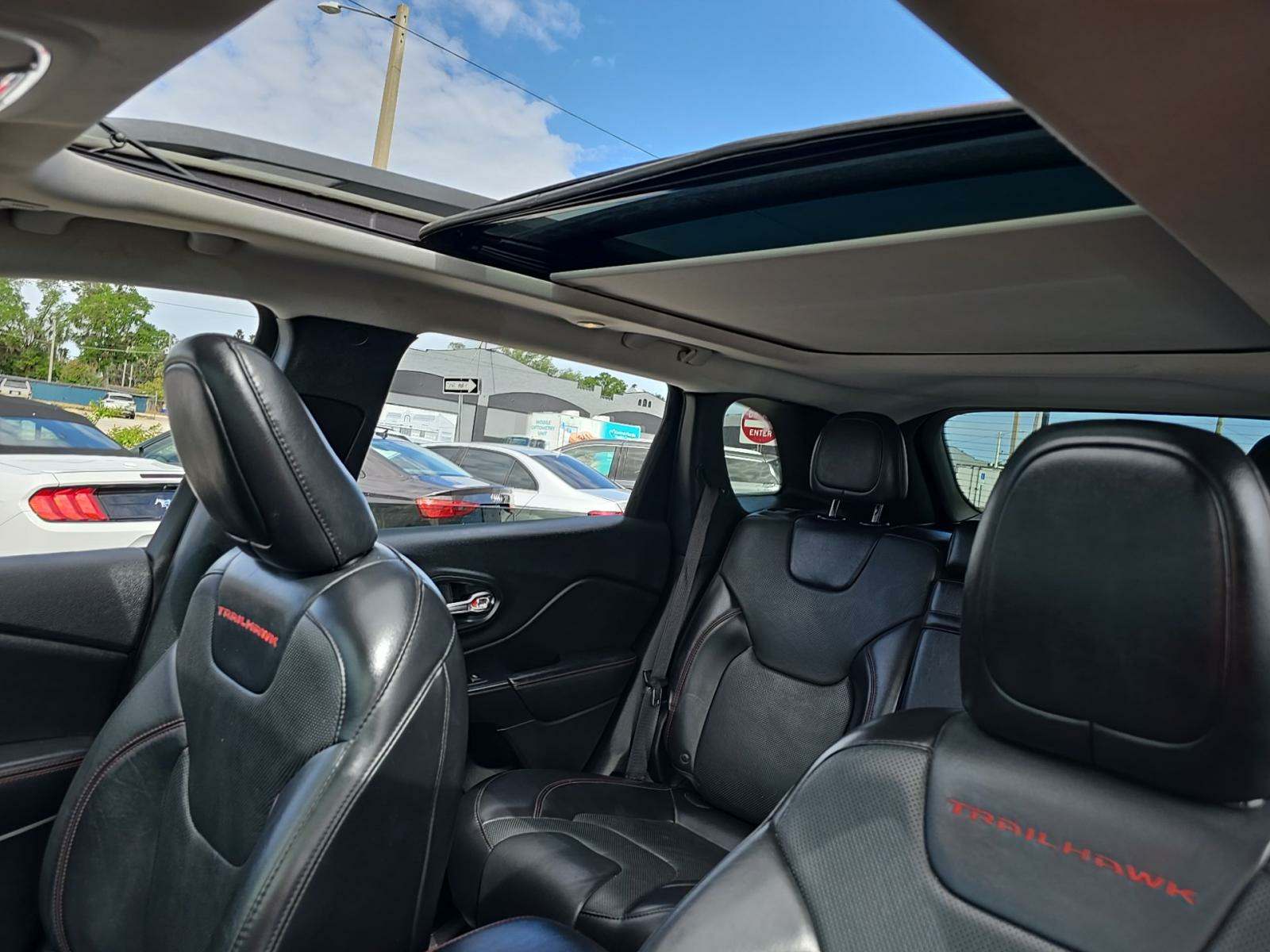 2019 Jeep Cherokee Trailhawk Elite Edition AWD