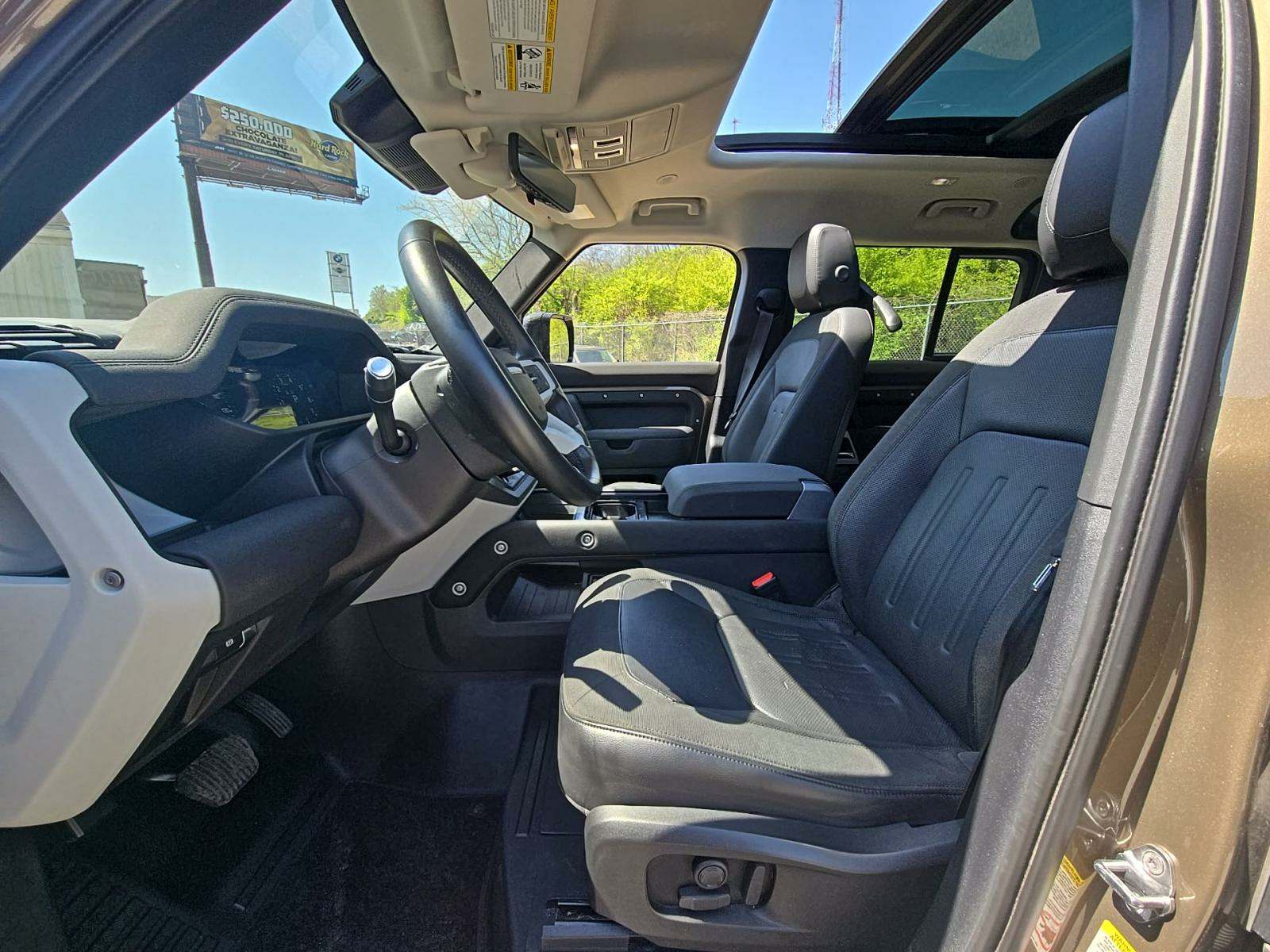 2020 Land Rover Defender 110 SE AWD