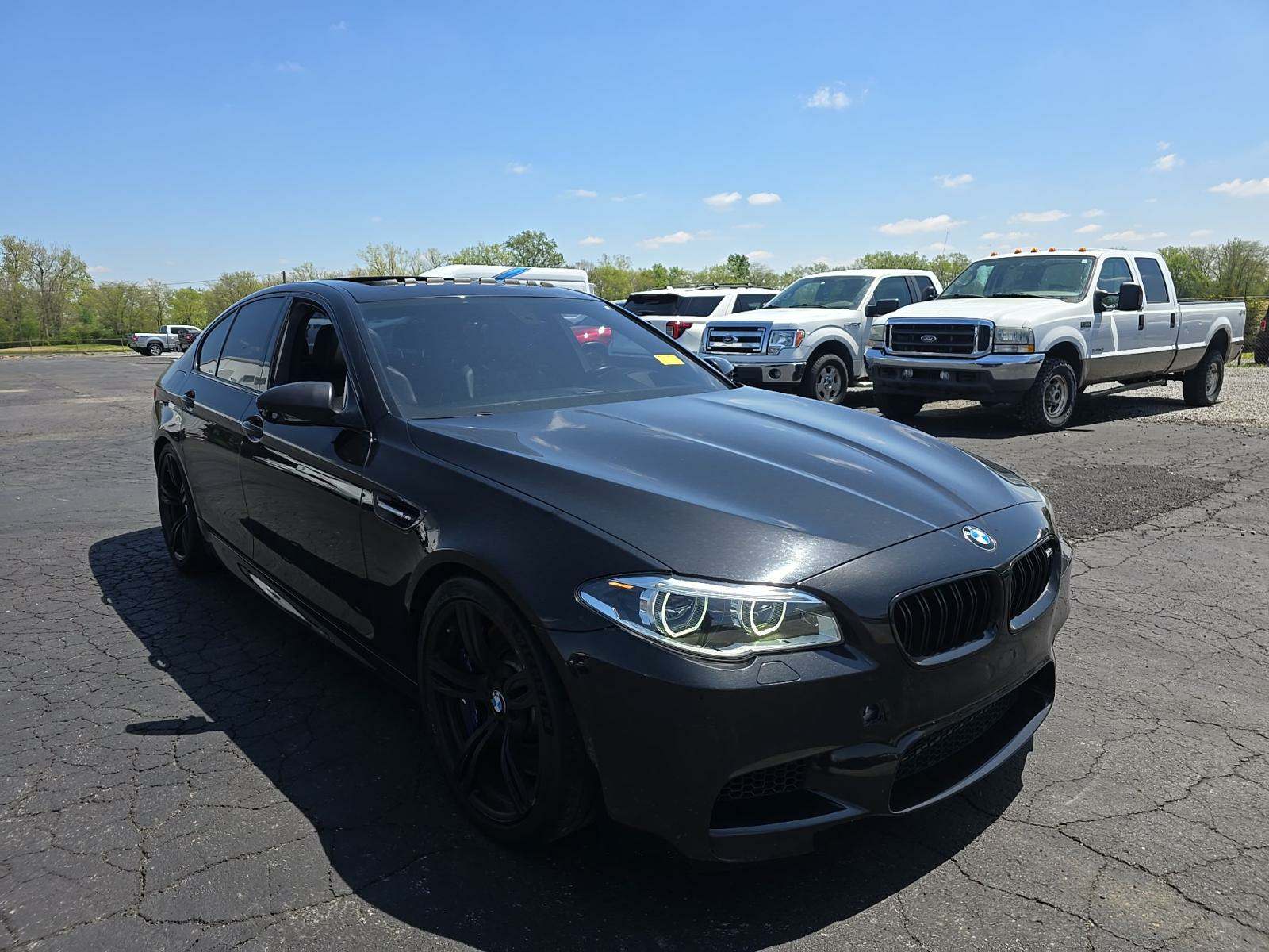 2015 BMW M5 Base RWD