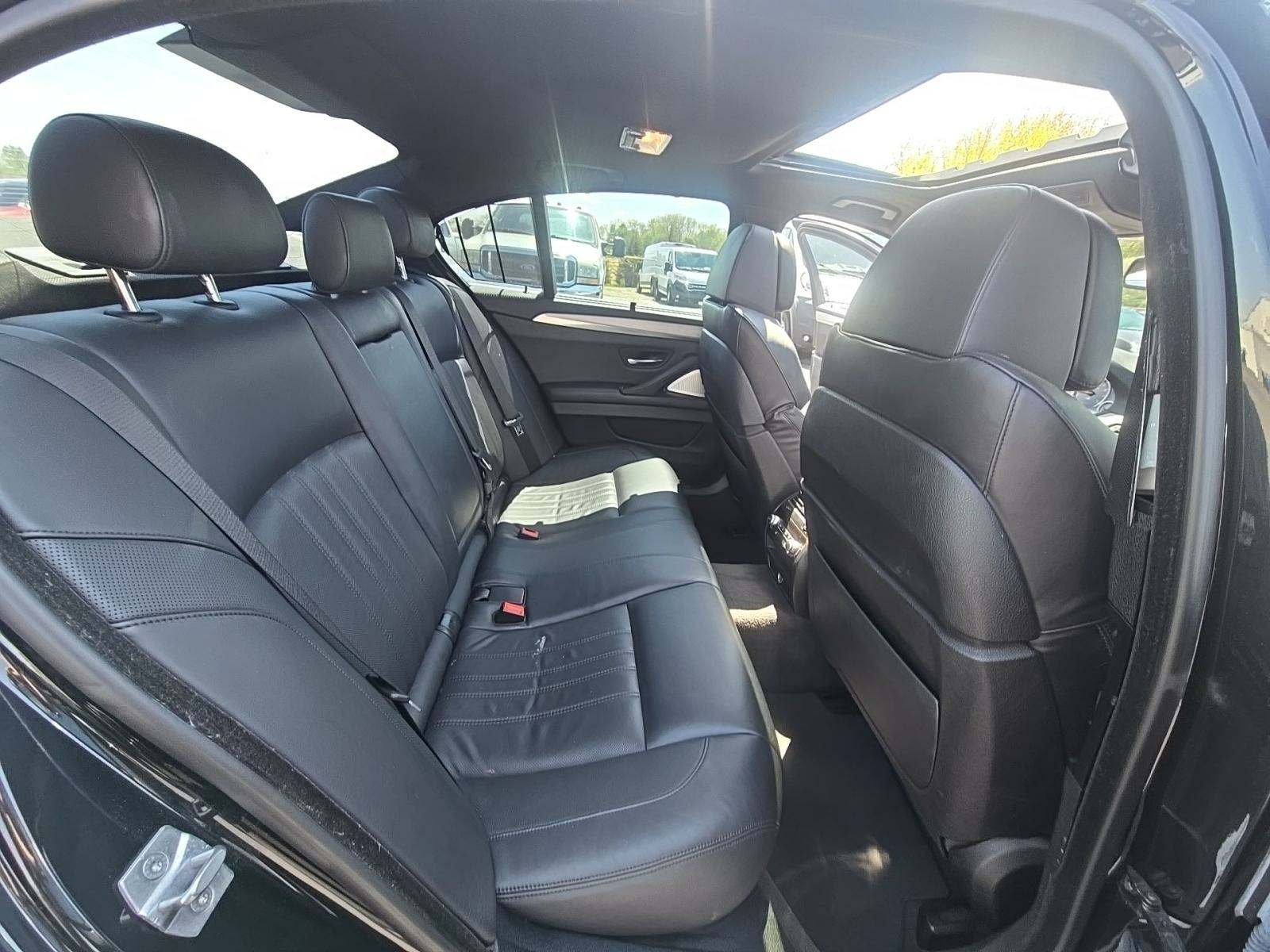 2015 BMW M5 Base RWD