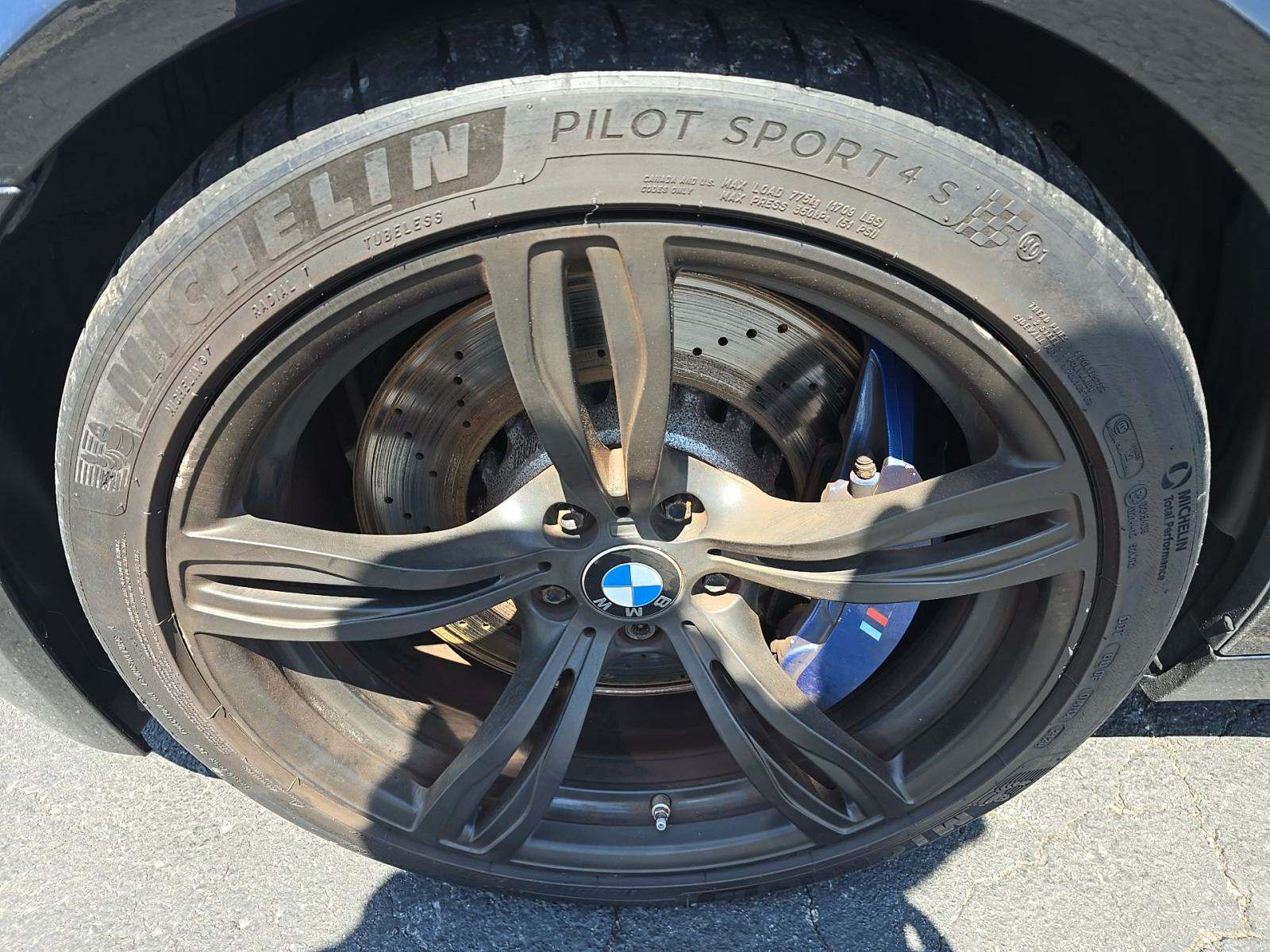 2015 BMW M5 Base RWD