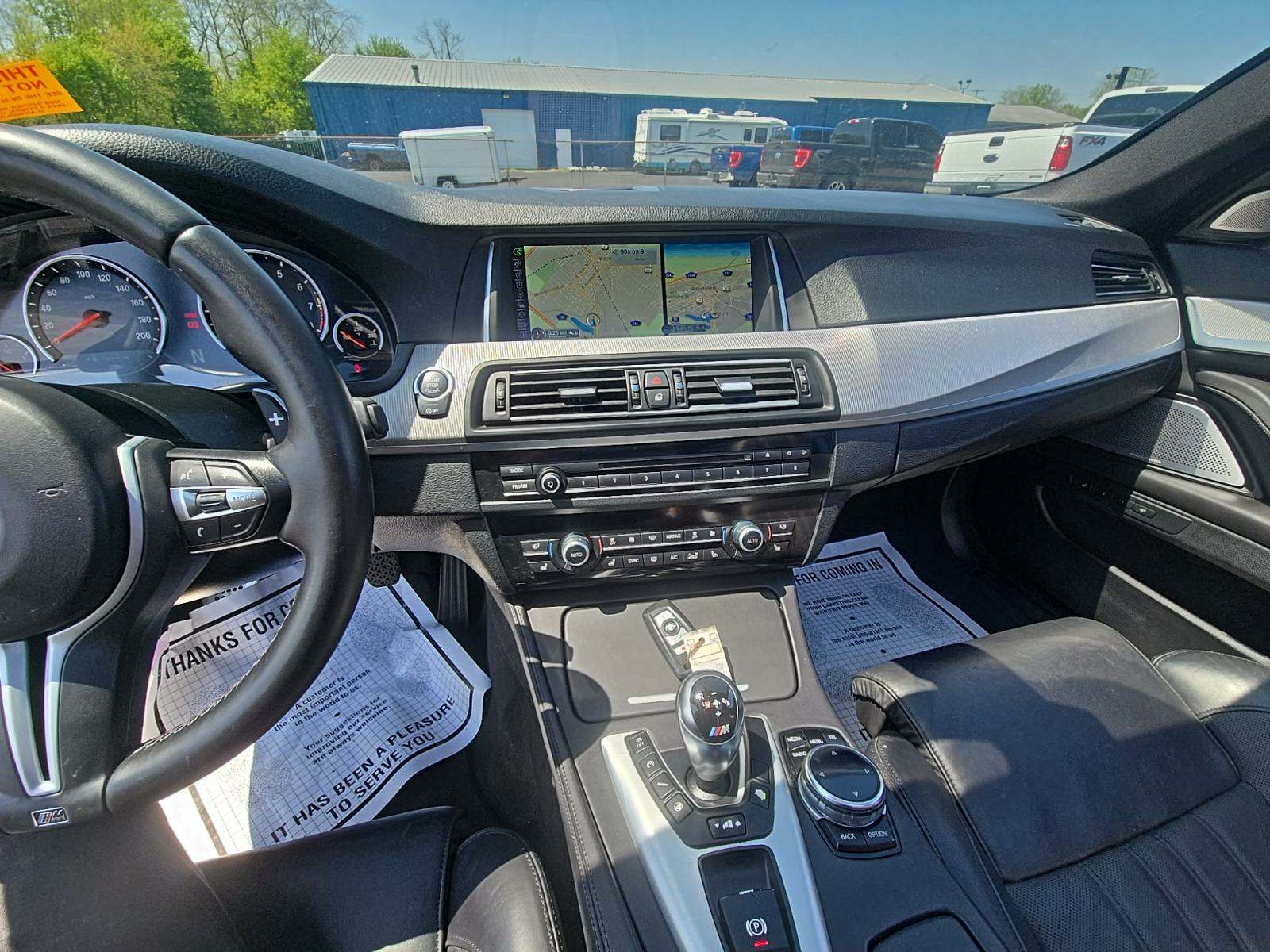 2015 BMW M5 Base RWD