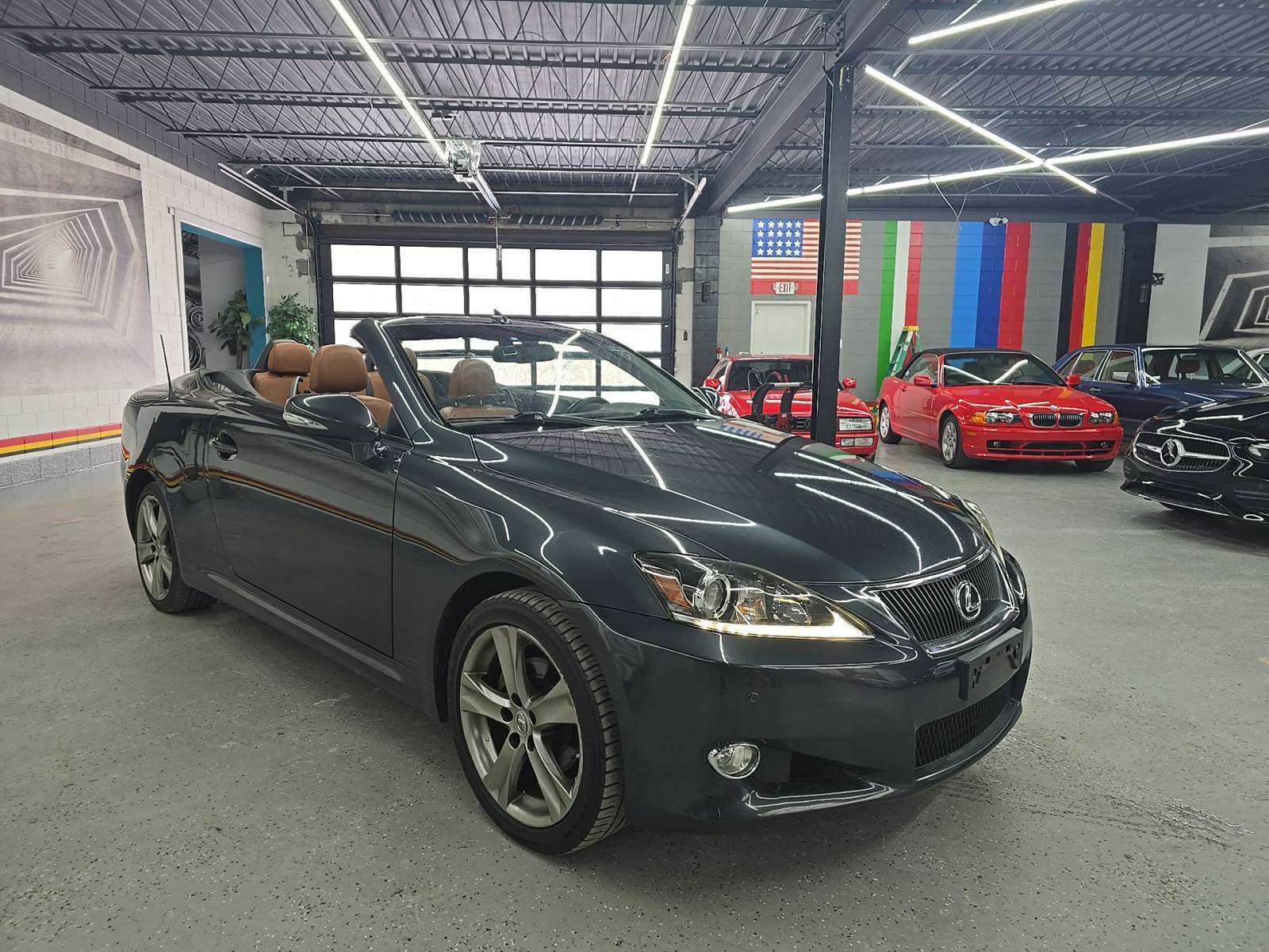 2011 Lexus IS IS 250C RWD
