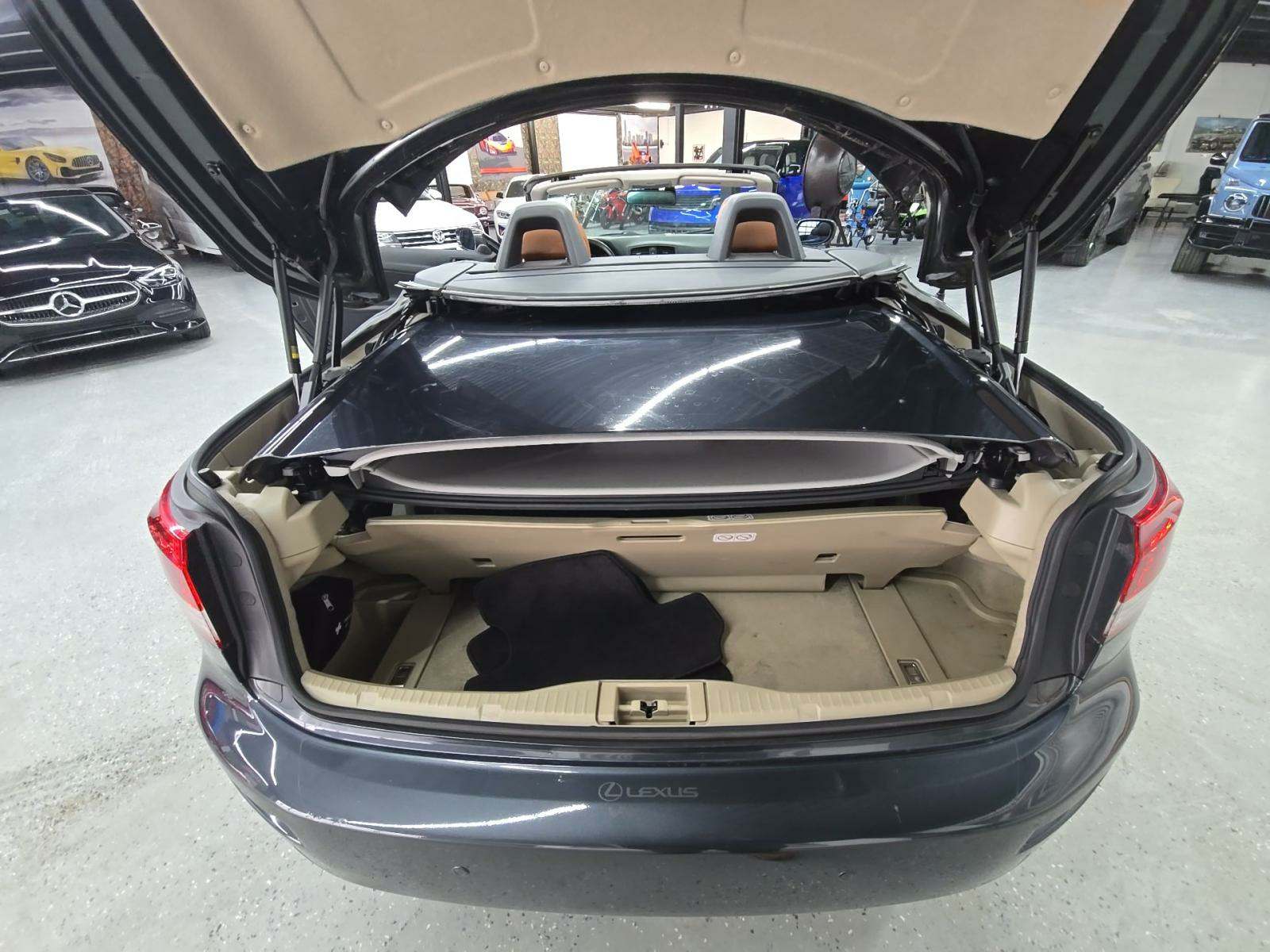 2011 Lexus IS IS 250C RWD