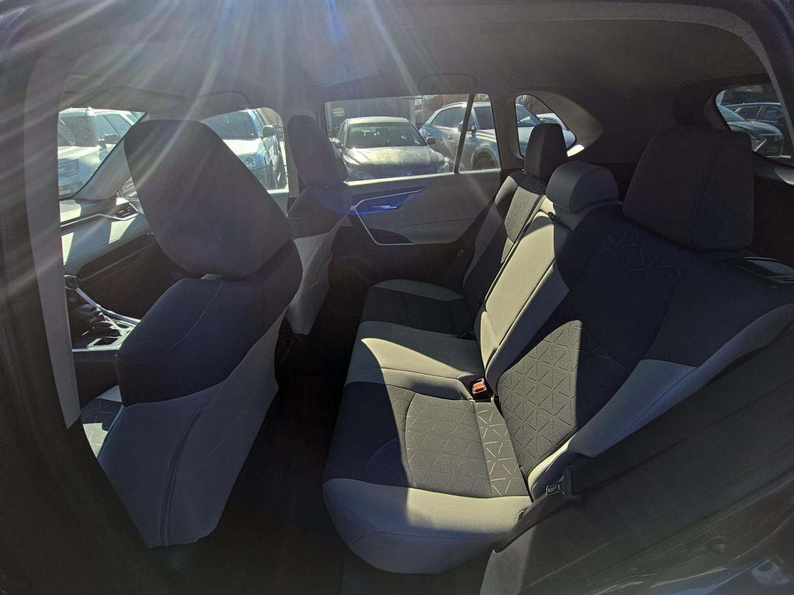 2021 Toyota RAV4 XLE AWD