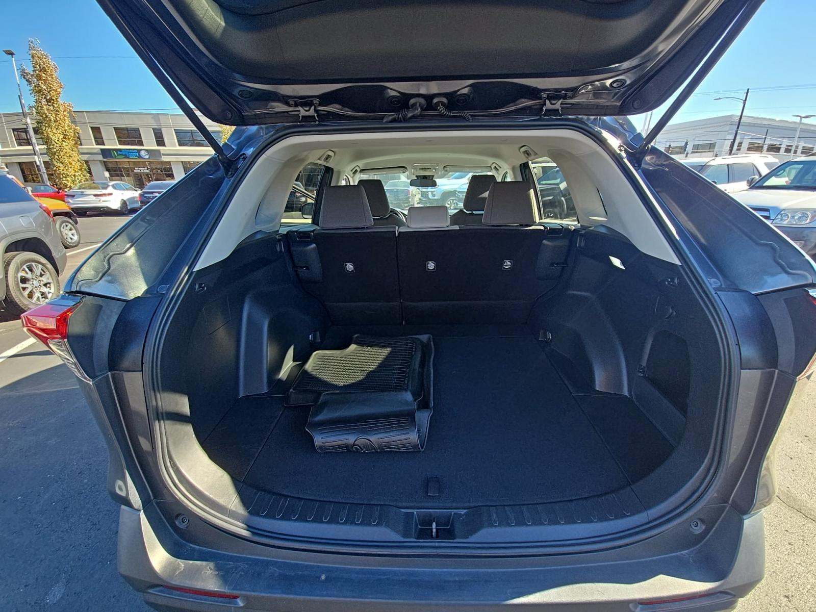 2021 Toyota RAV4 XLE AWD