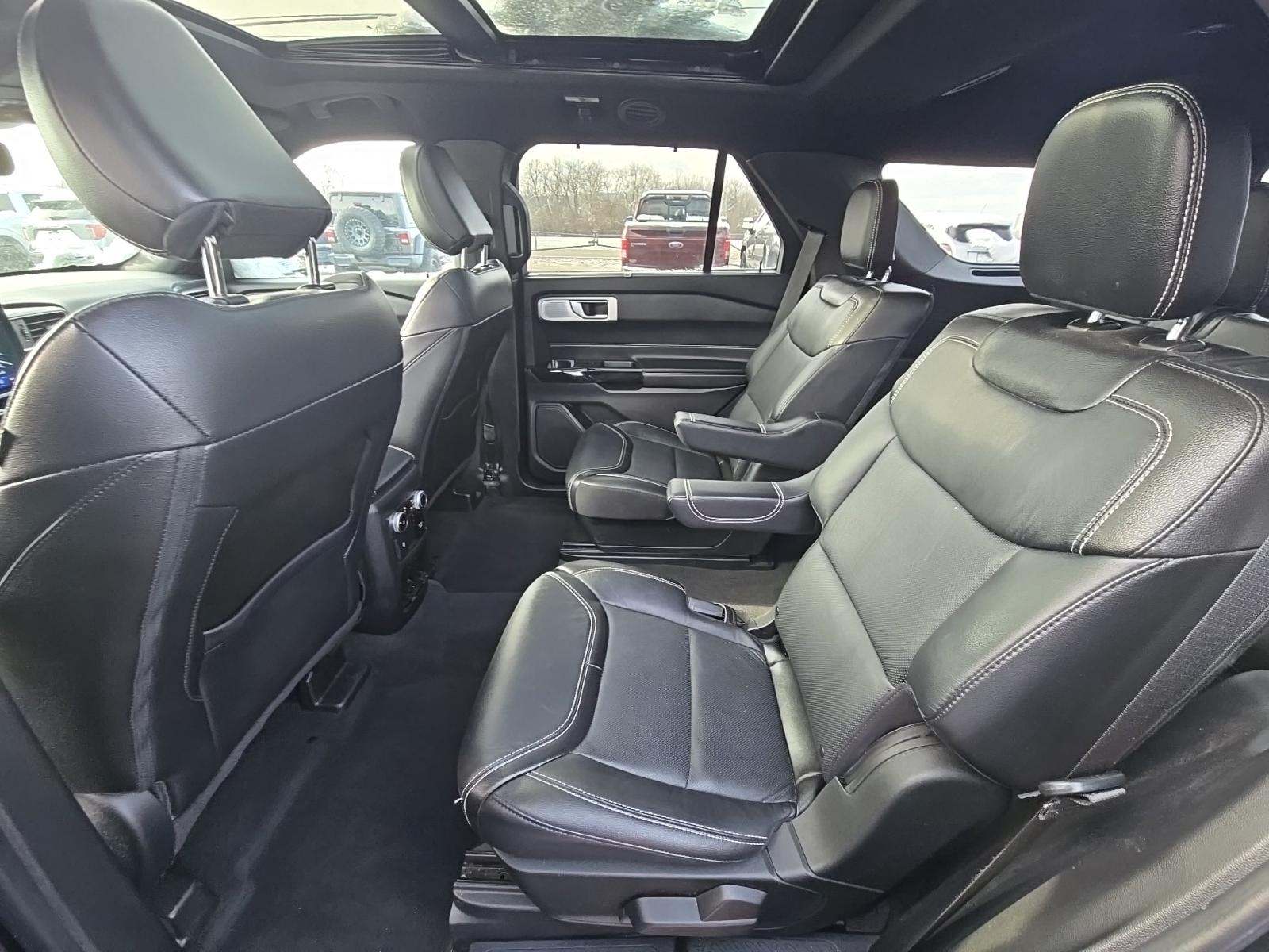 2022 Ford Explorer ST AWD