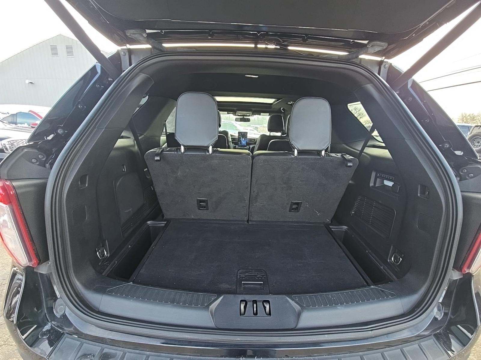 2022 Ford Explorer ST AWD