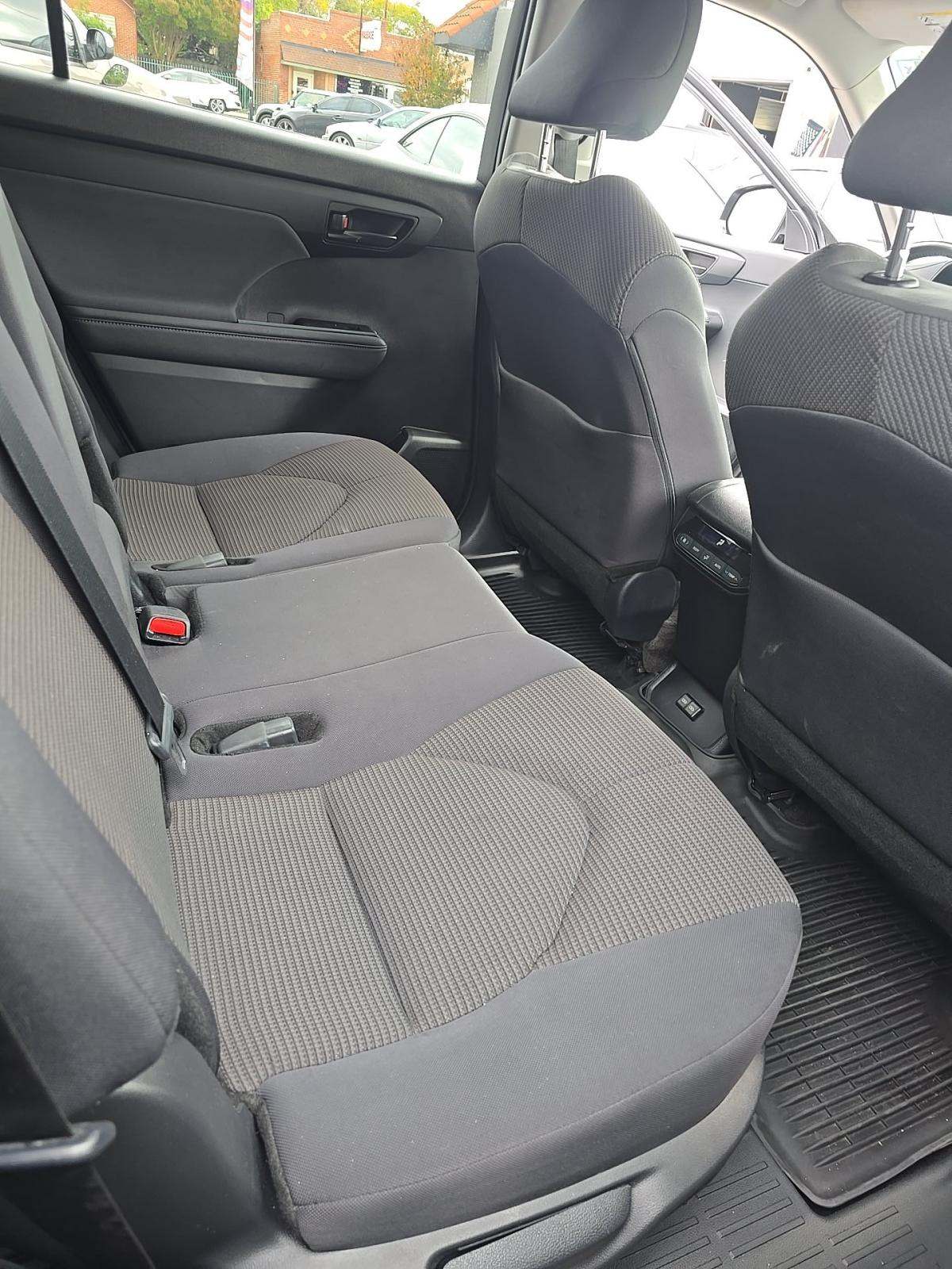 2024 Toyota Highlander LE FWD