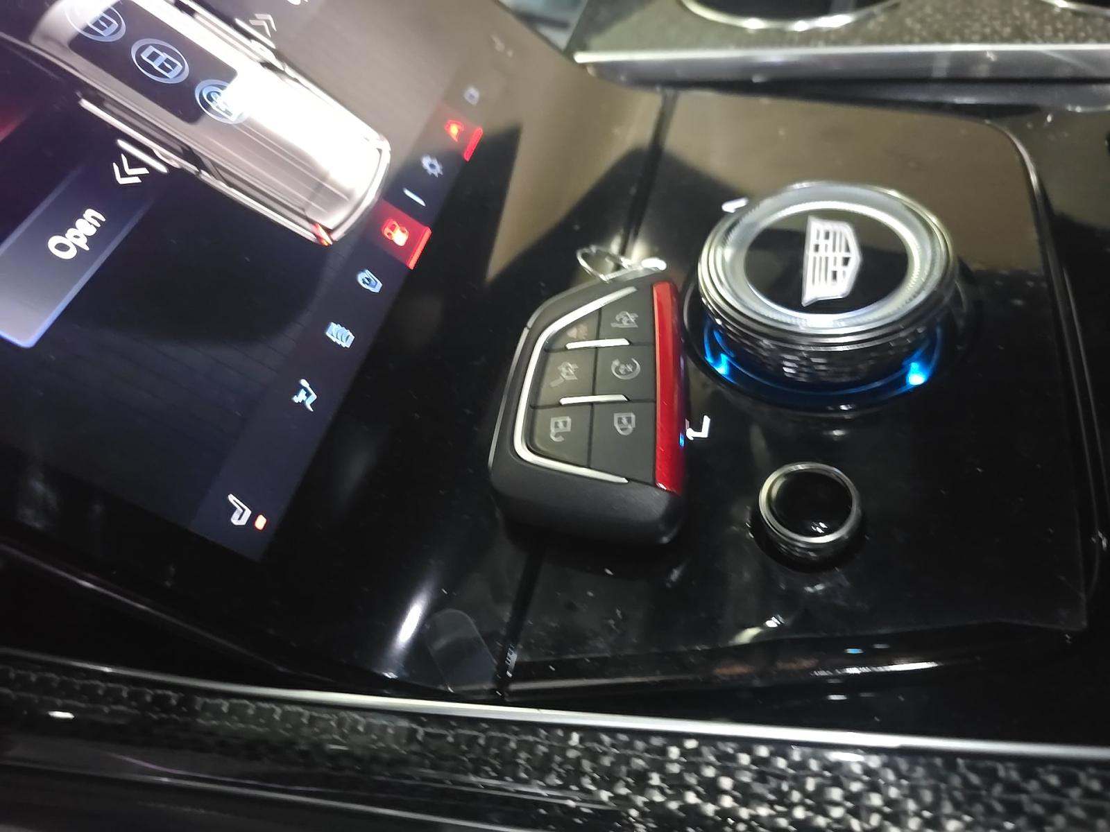 2025 Cadillac Escalade V-Series AWD