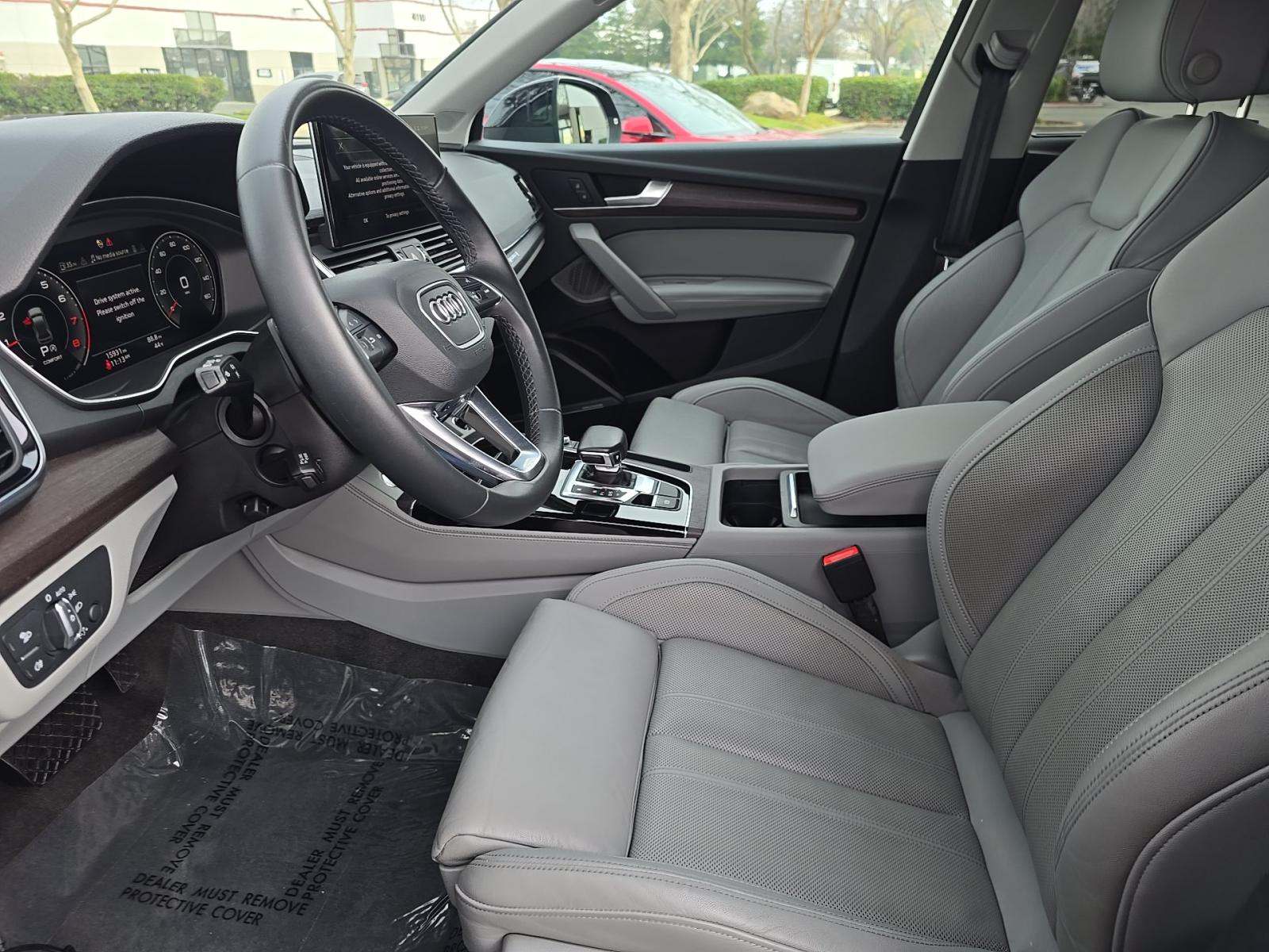 2022 Audi Q5 S line Premium Plus AWD