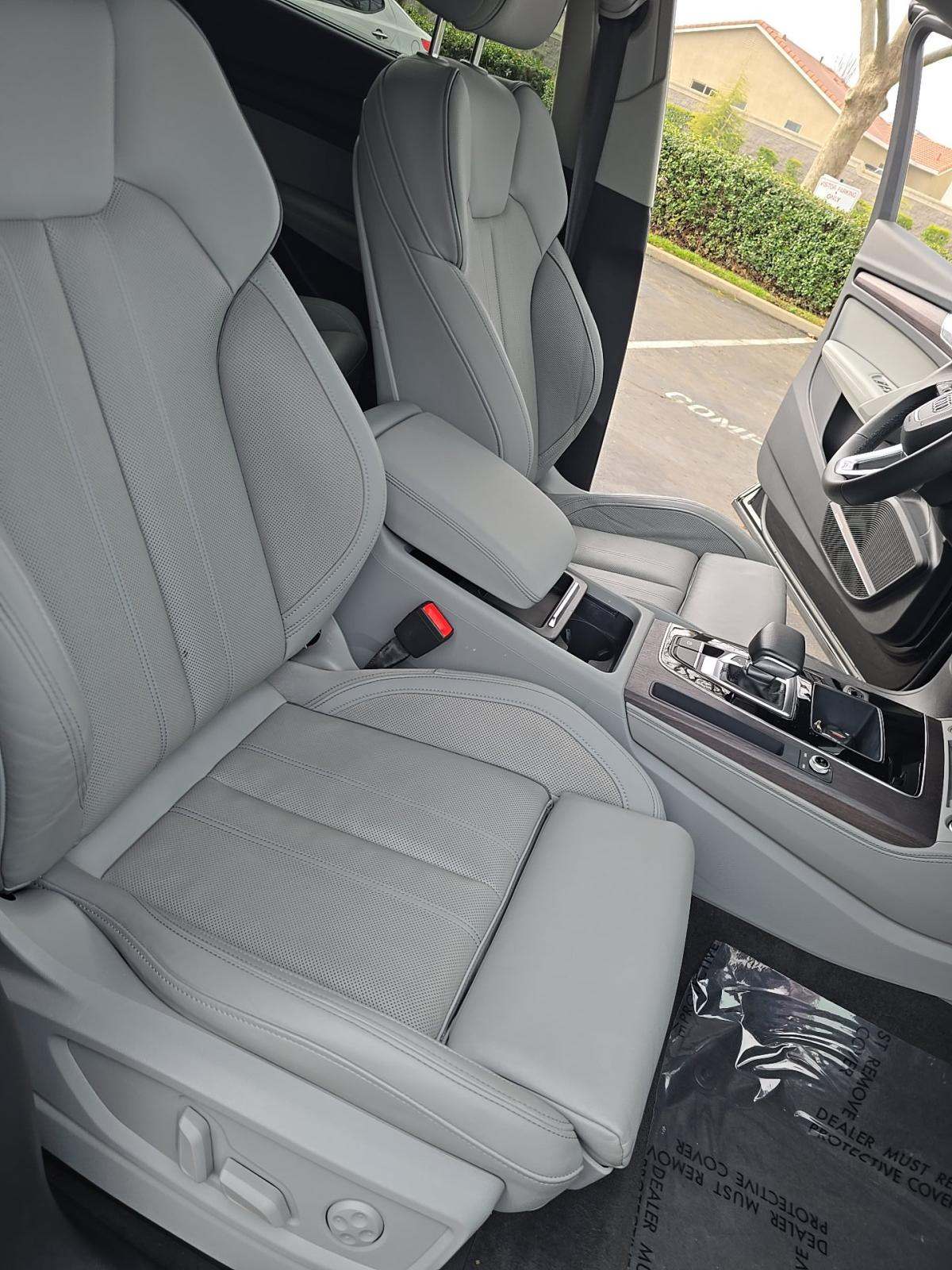 2022 Audi Q5 S line Premium Plus AWD