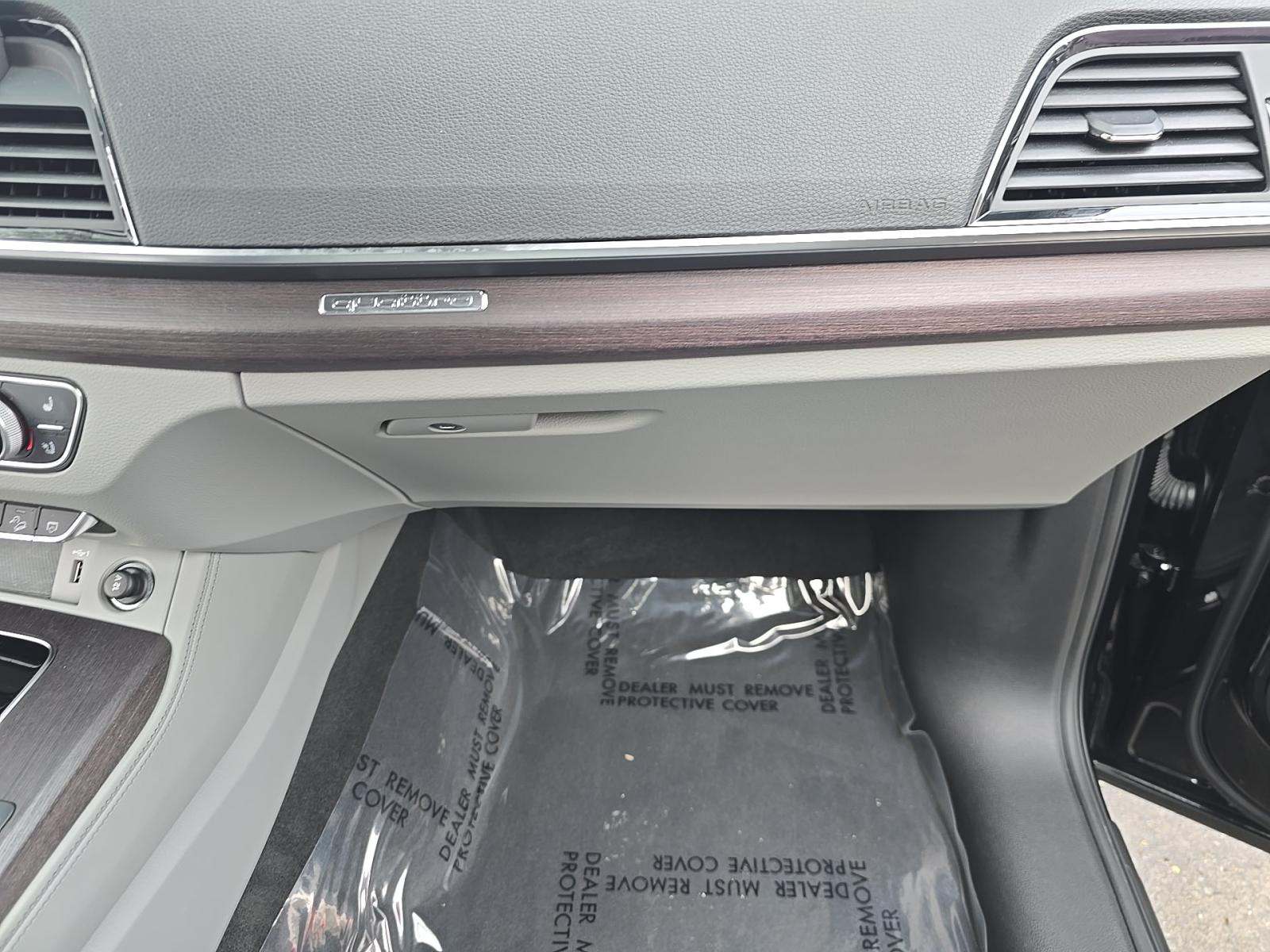 2022 Audi Q5 S line Premium Plus AWD