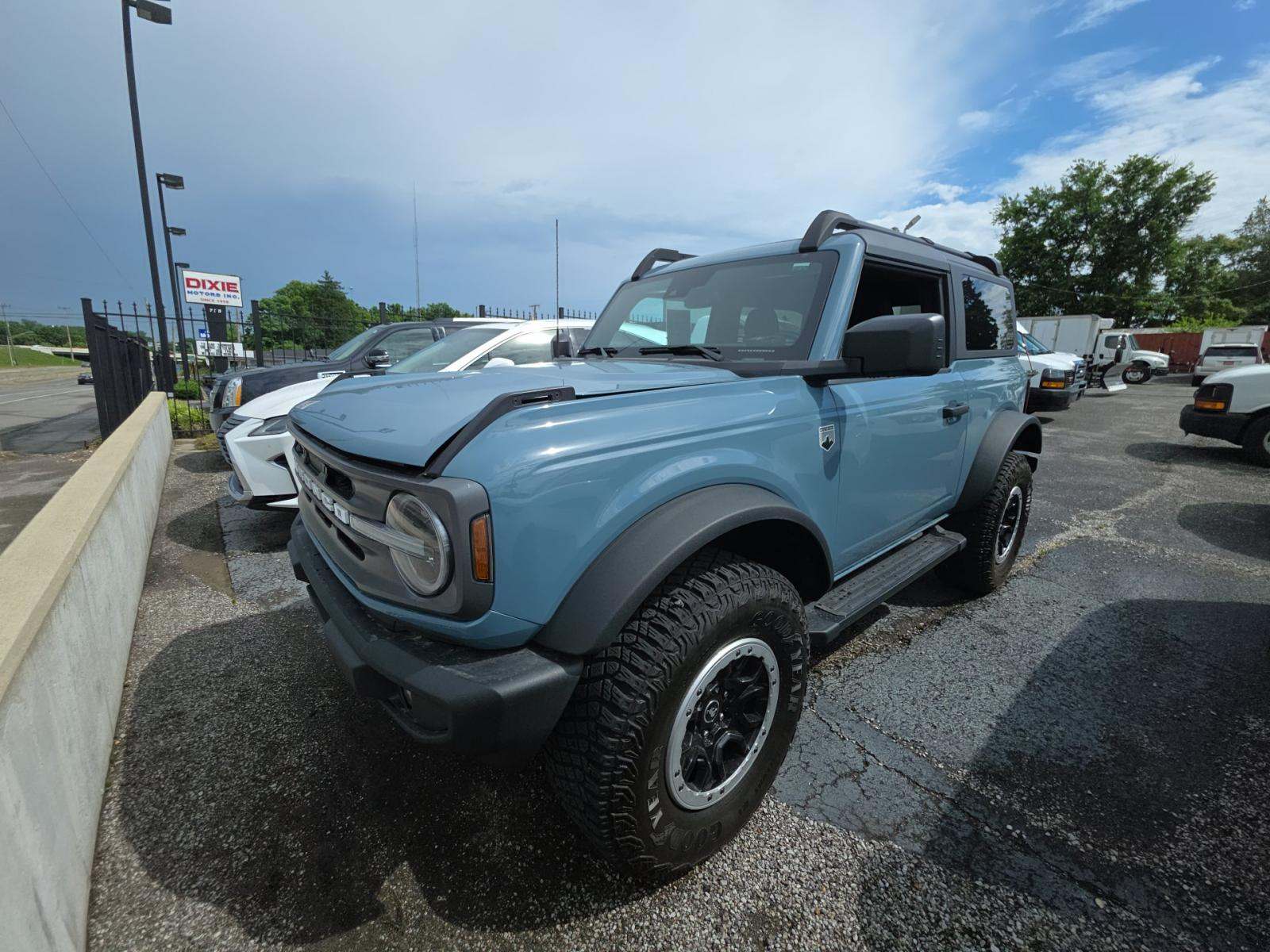 FORD BRONCO - 1