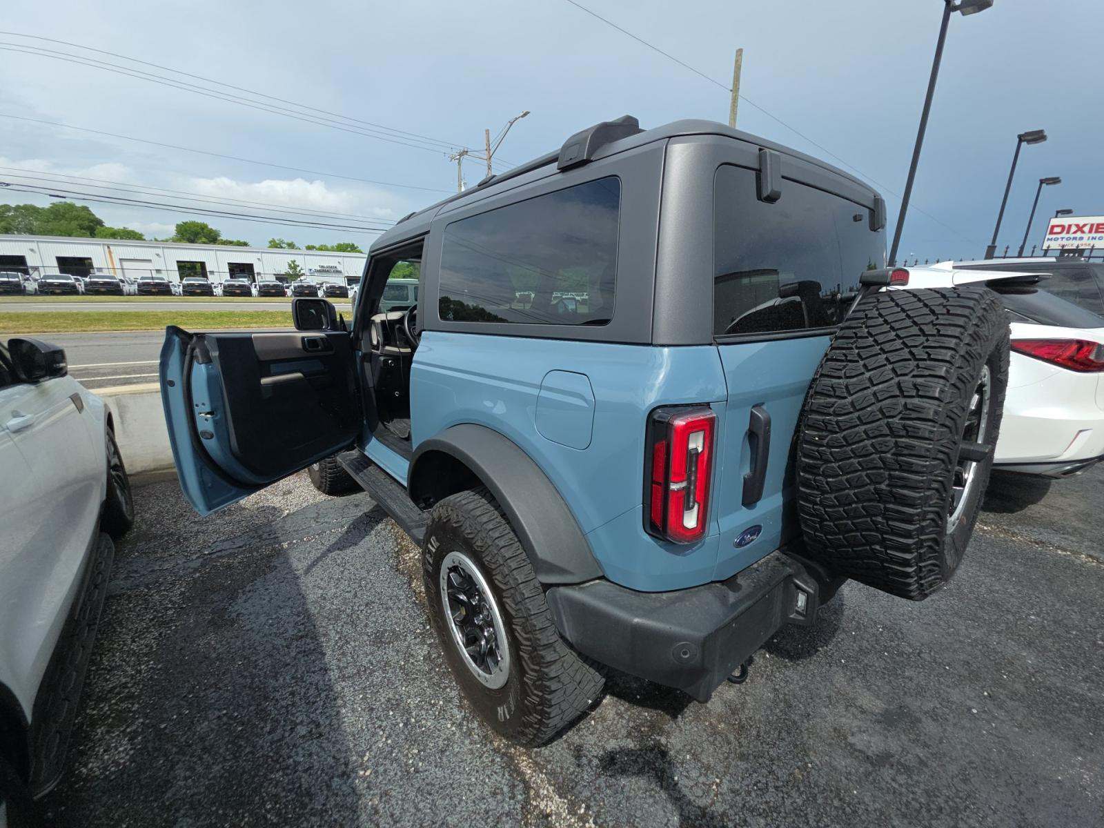 FORD BRONCO - 2
