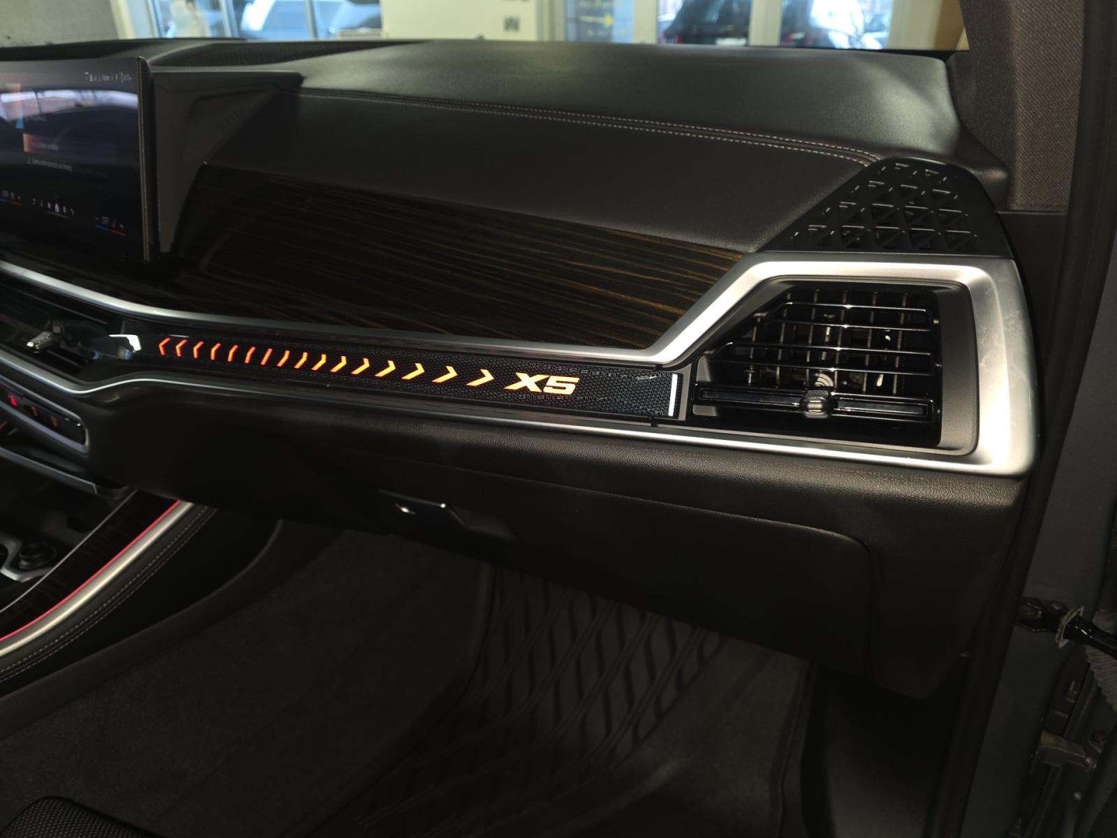 2024 BMW X5 xDrive40i AWD