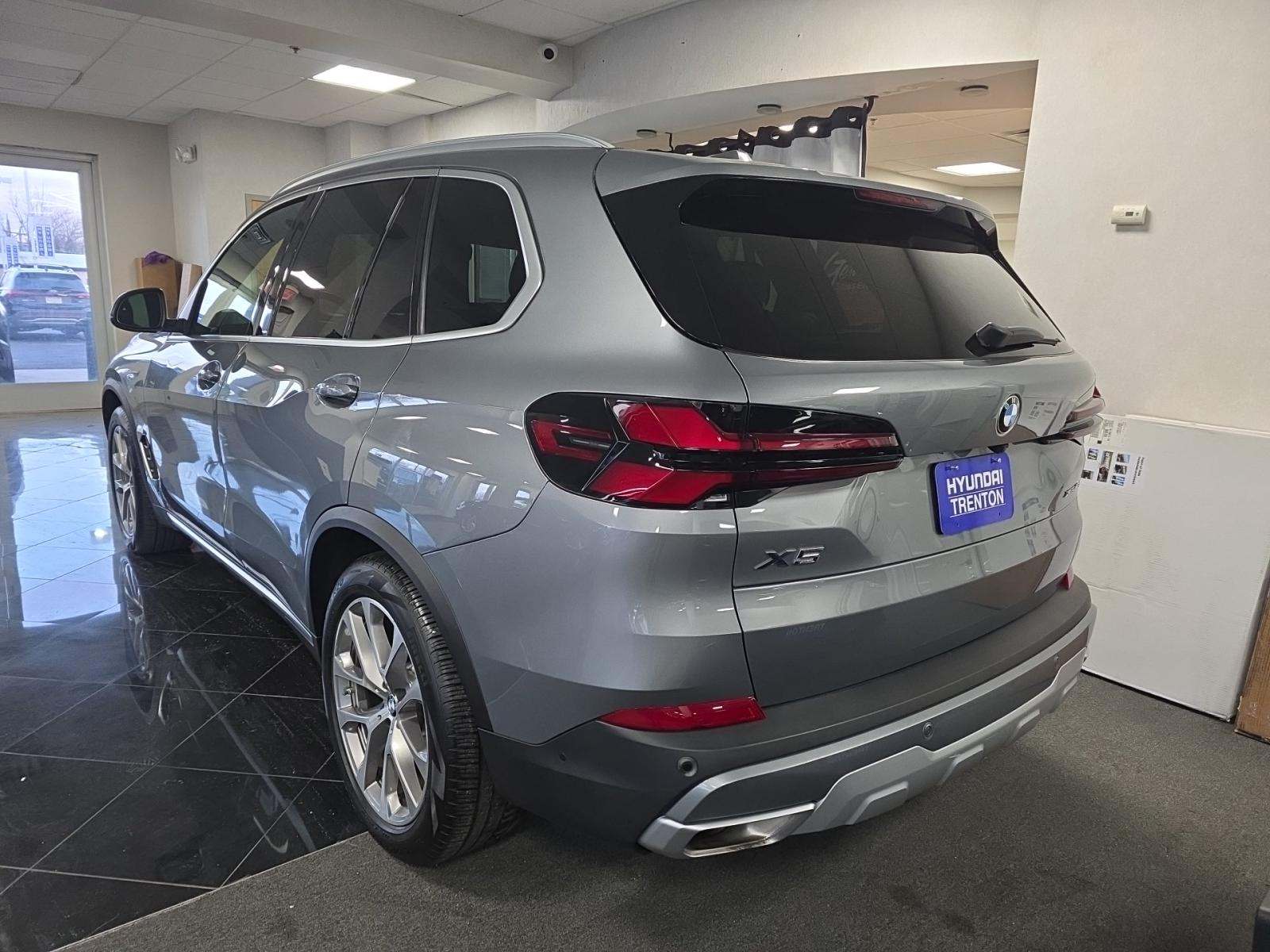 2024 BMW X5 xDrive40i AWD