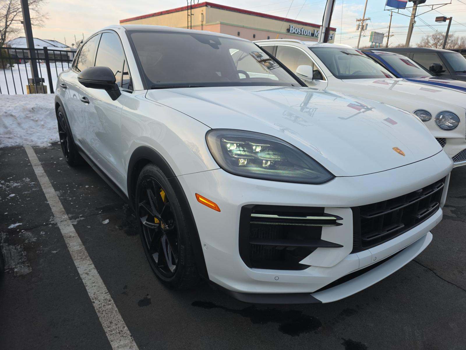 Porsche Cayenne Turbo GT снимка Porsche Cayenne Turbo GT
