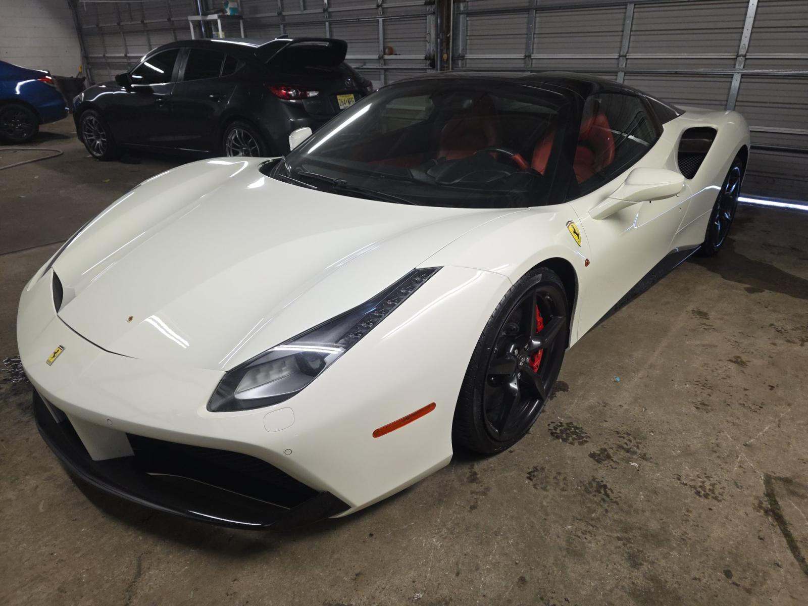 2017 Ferrari 488 Base RWD