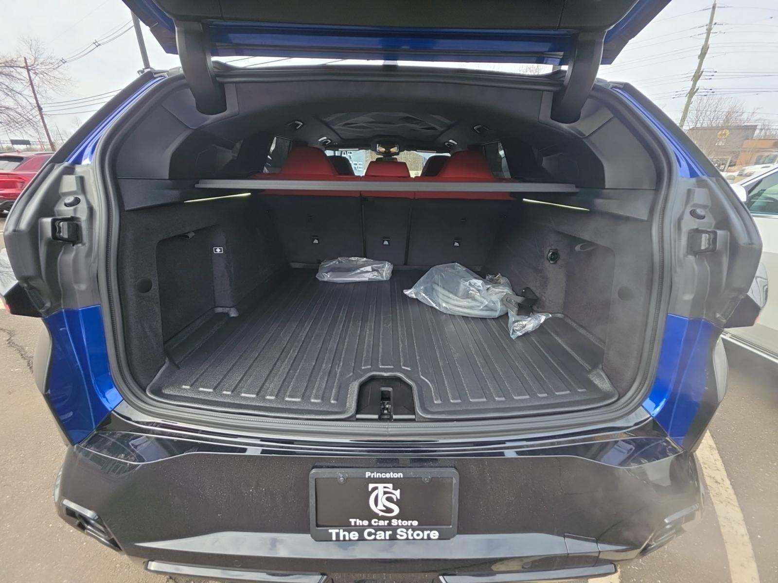 2025 BMW XM Base AWD