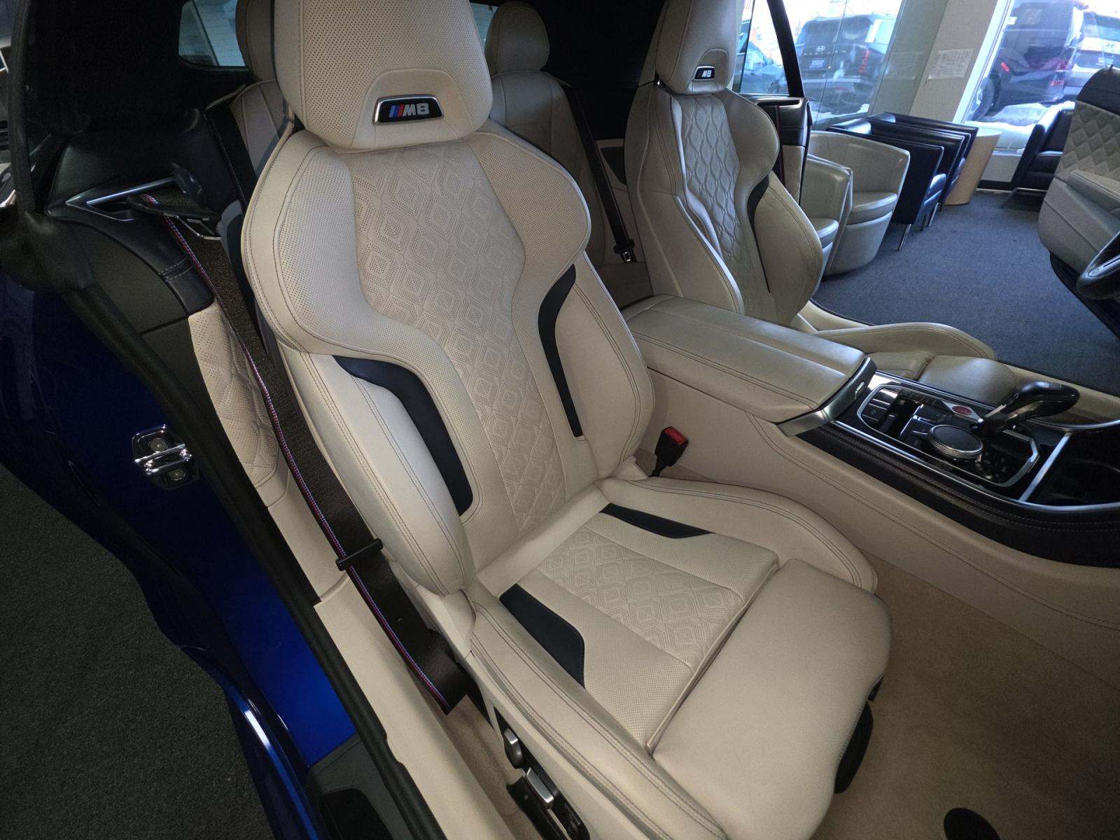 2022 BMW M8 Competition AWD