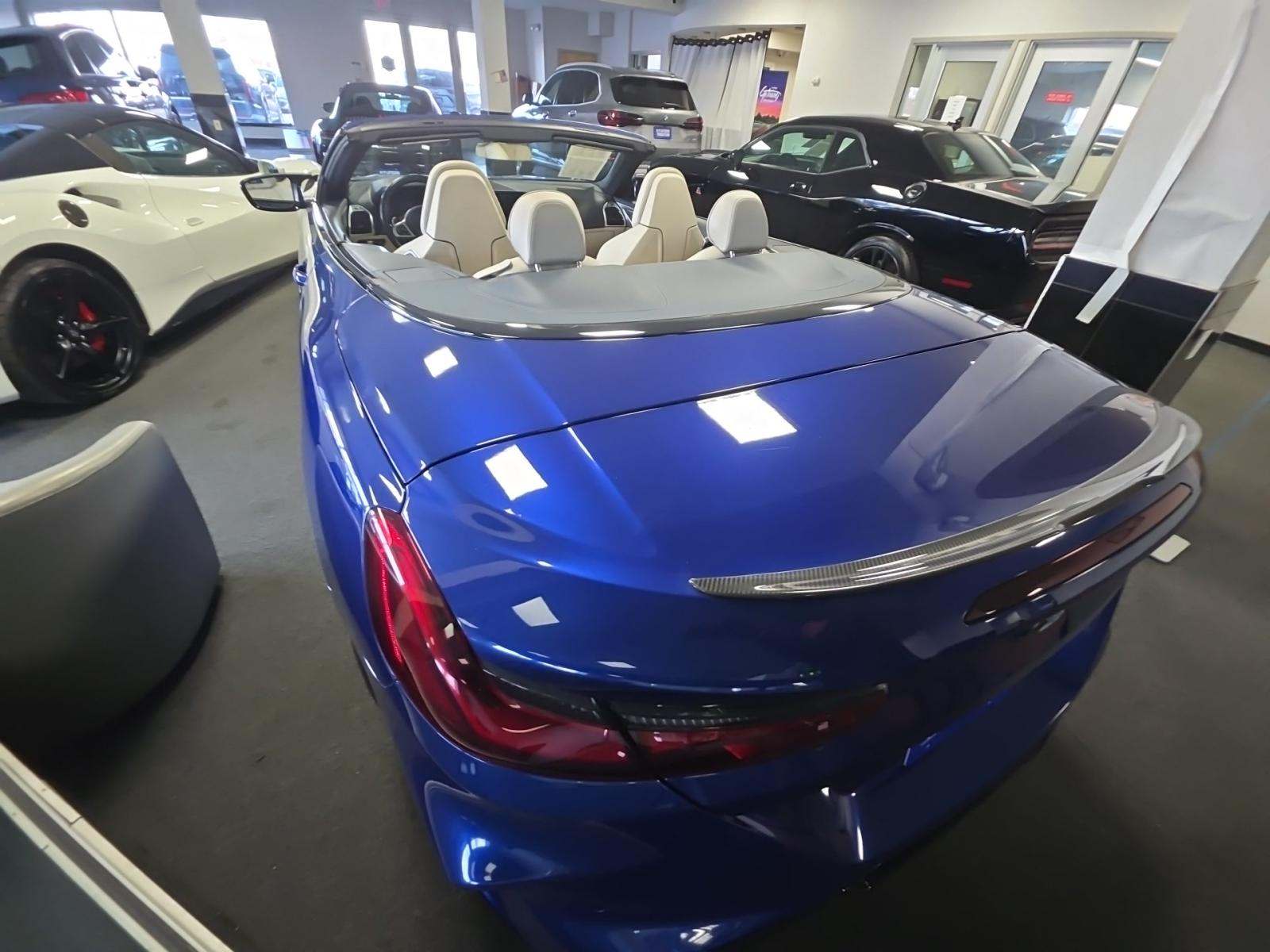 2022 BMW M8 Competition AWD