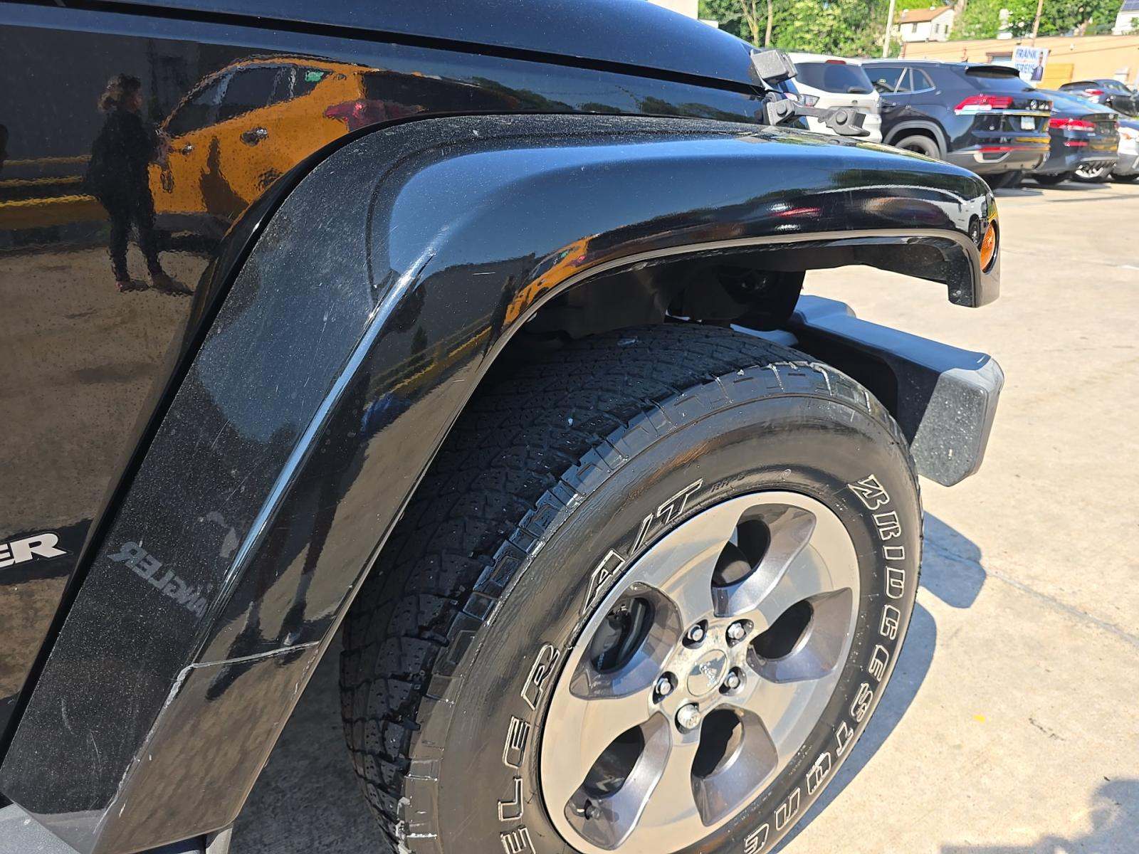 2017 Jeep Wrangler Sahara AWD
