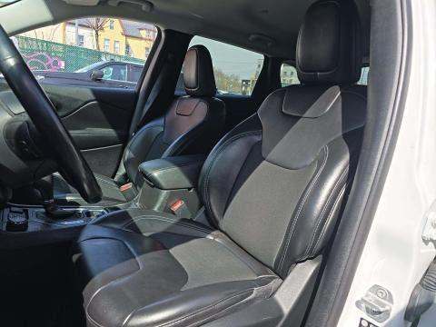 JEEP LATITUDE PLUS - 6