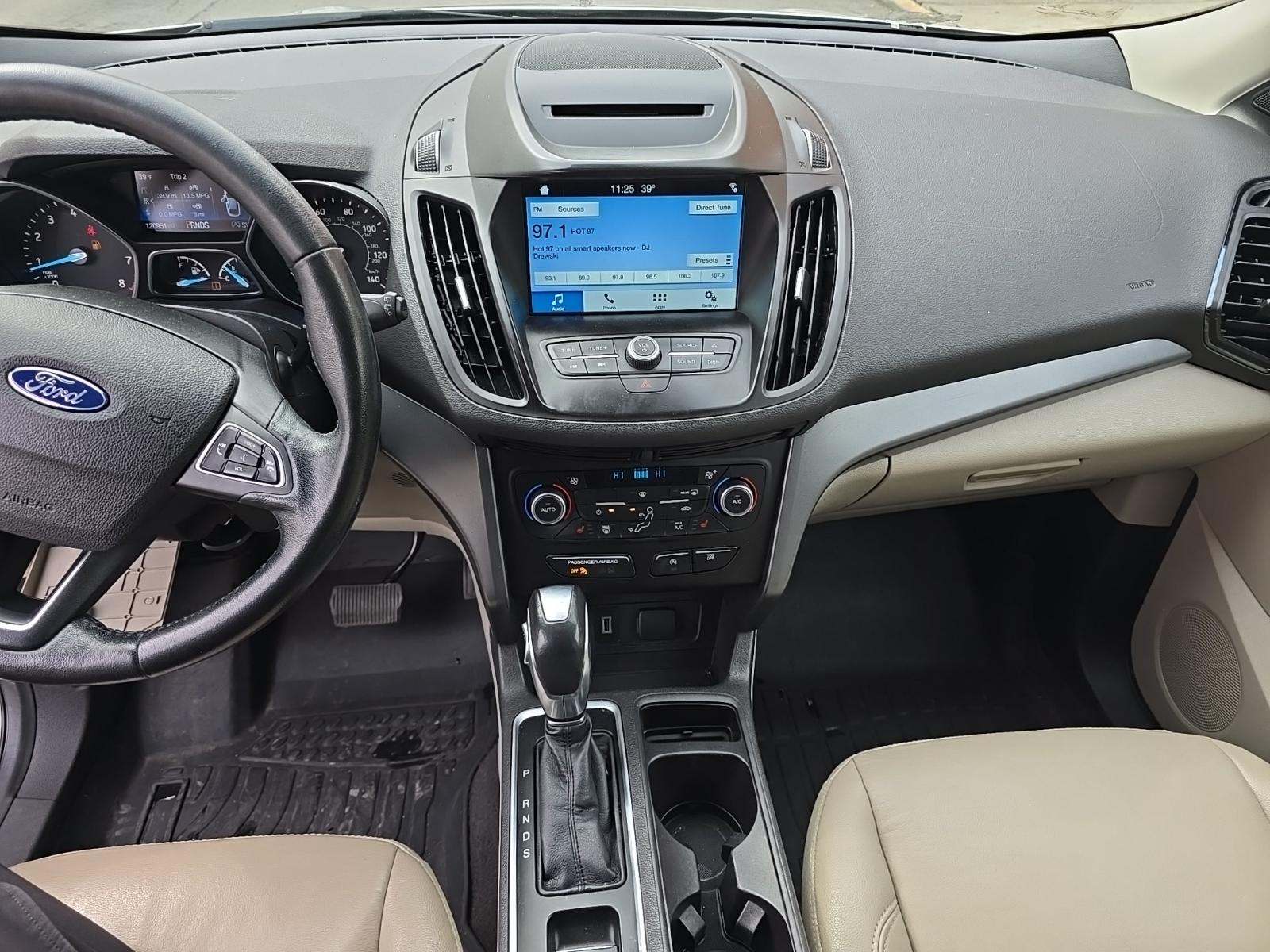FORD ESCAPE - 10
