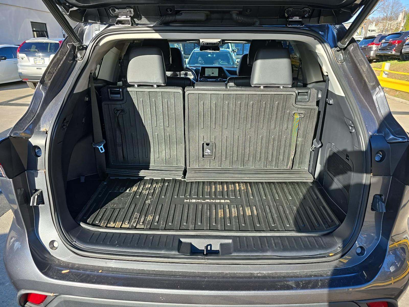 2023 Toyota Highlander XLE AWD