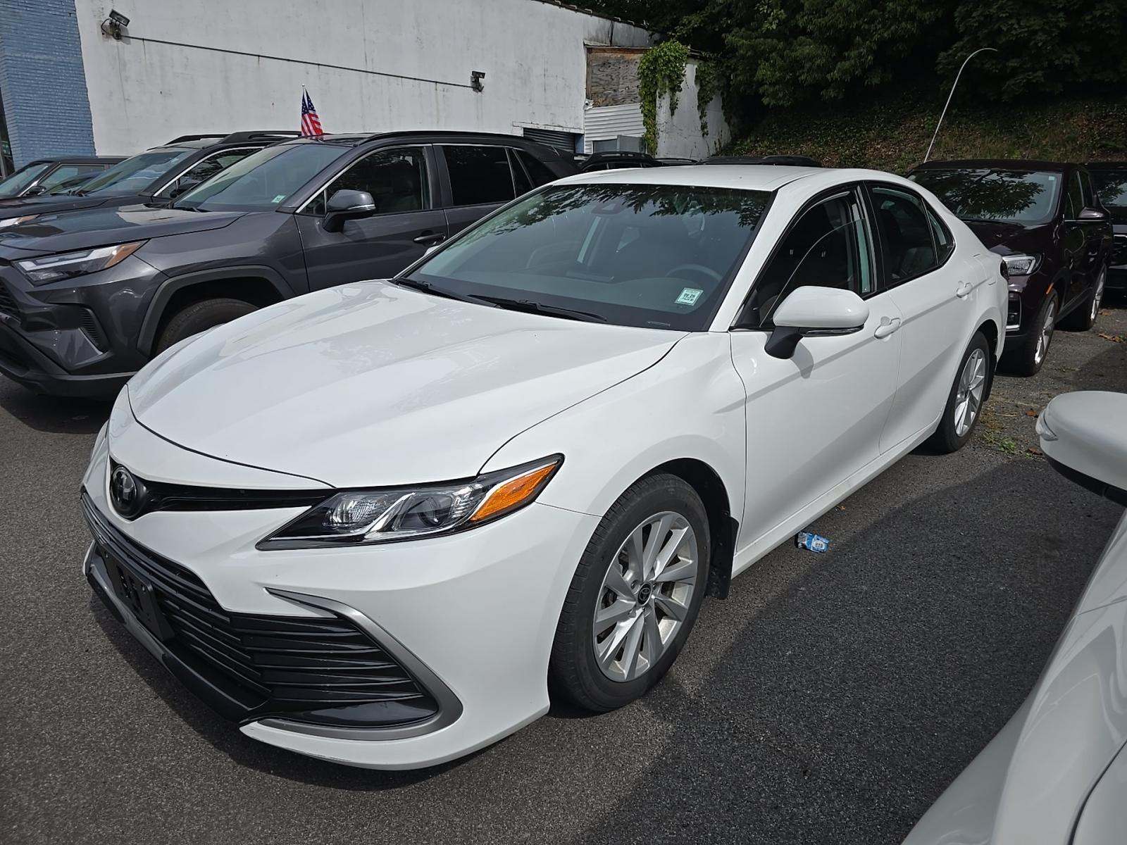 2023 Toyota Camry LE AWD