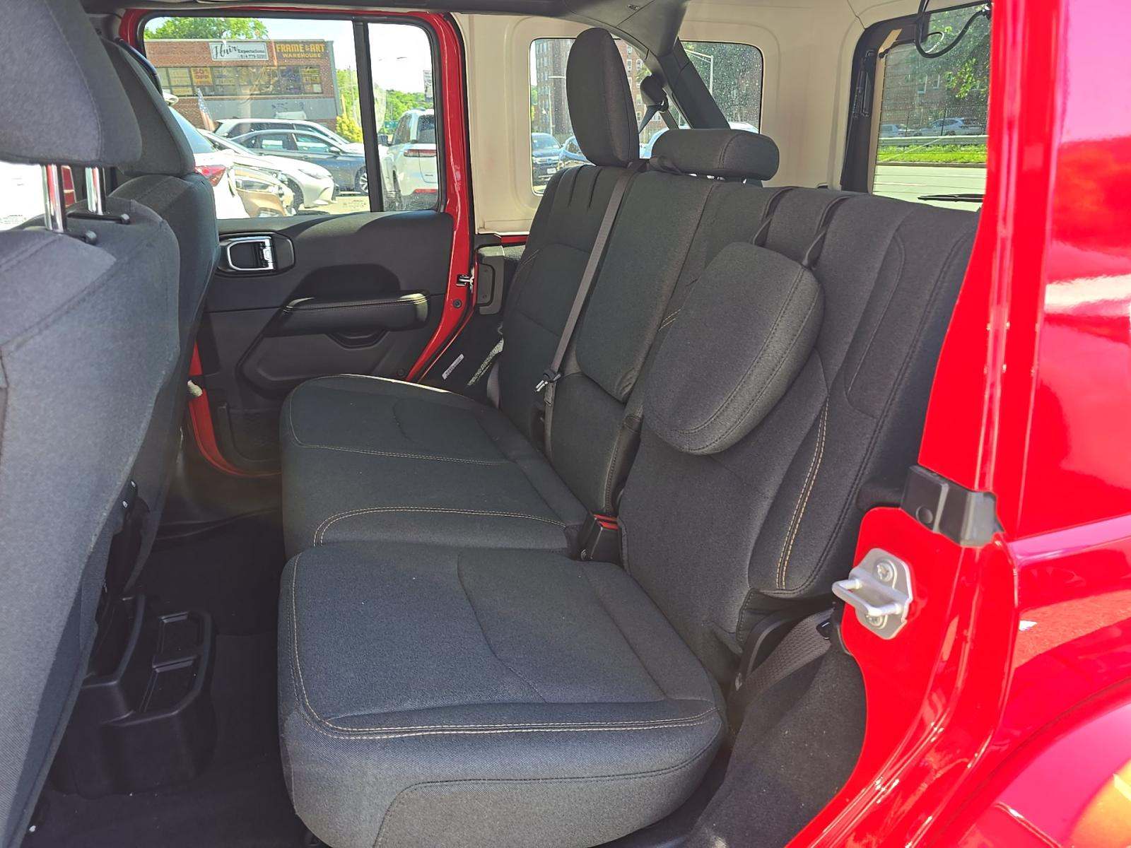 2025 Jeep Wrangler 4xe Sahara AWD