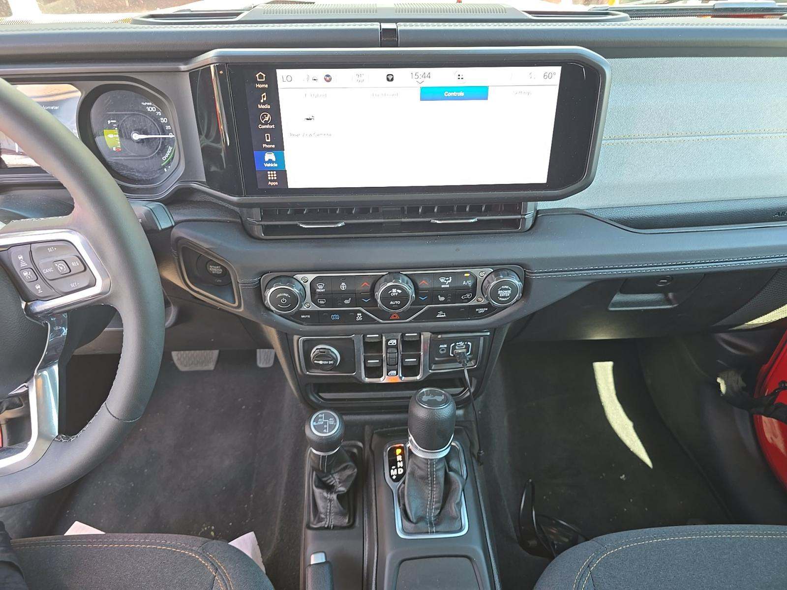 2025 Jeep Wrangler 4xe Sahara AWD
