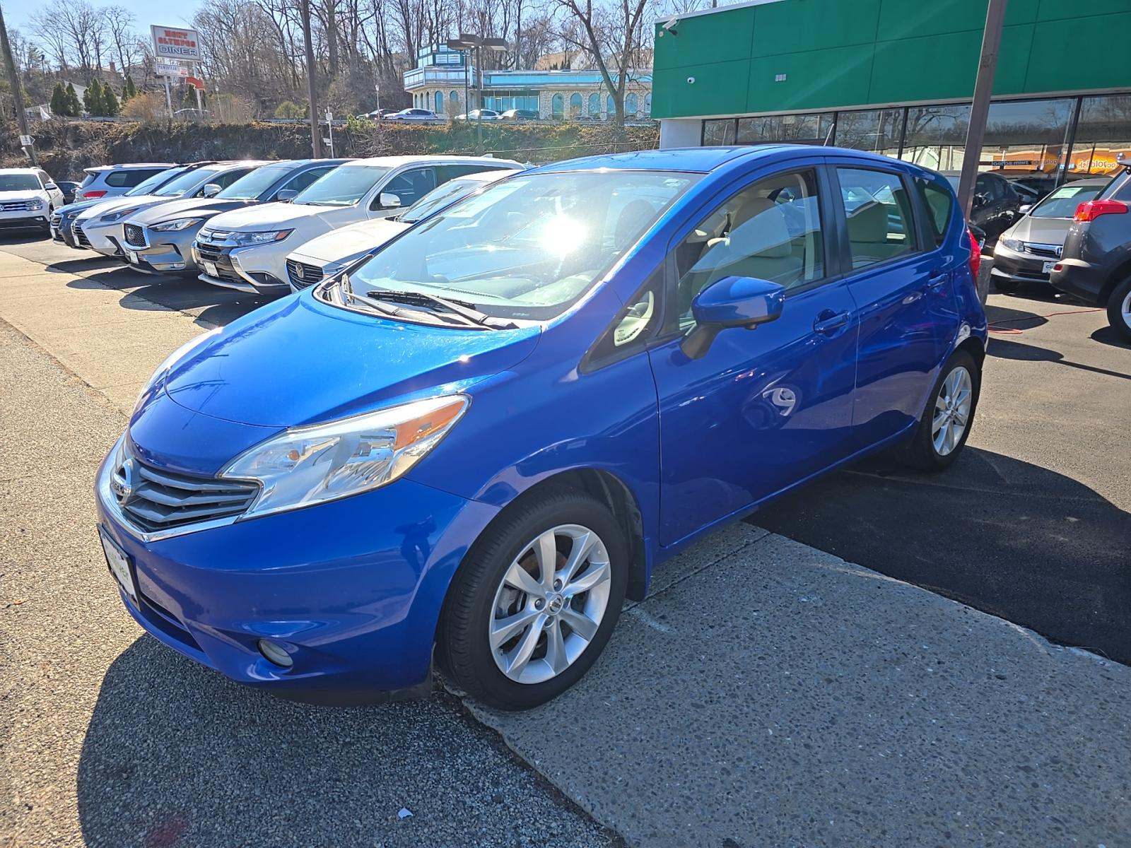 NISSAN VERSA NOTE - 1