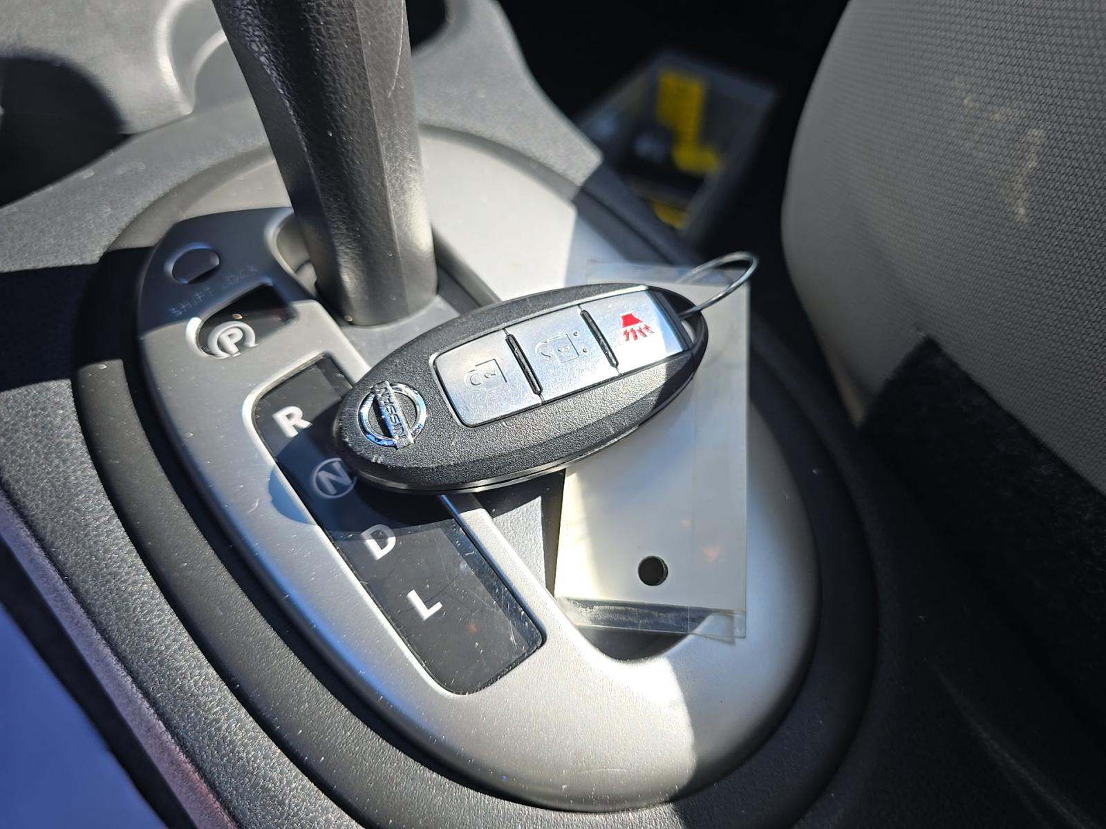 NISSAN VERSA NOTE - 8