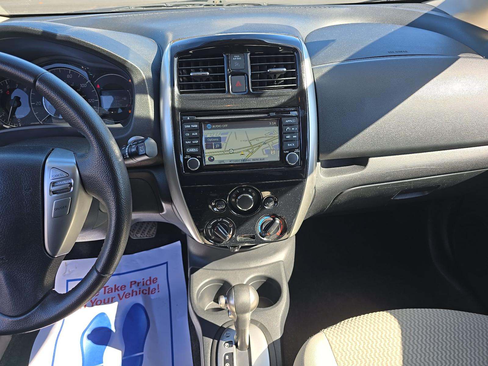 NISSAN VERSA NOTE - 10