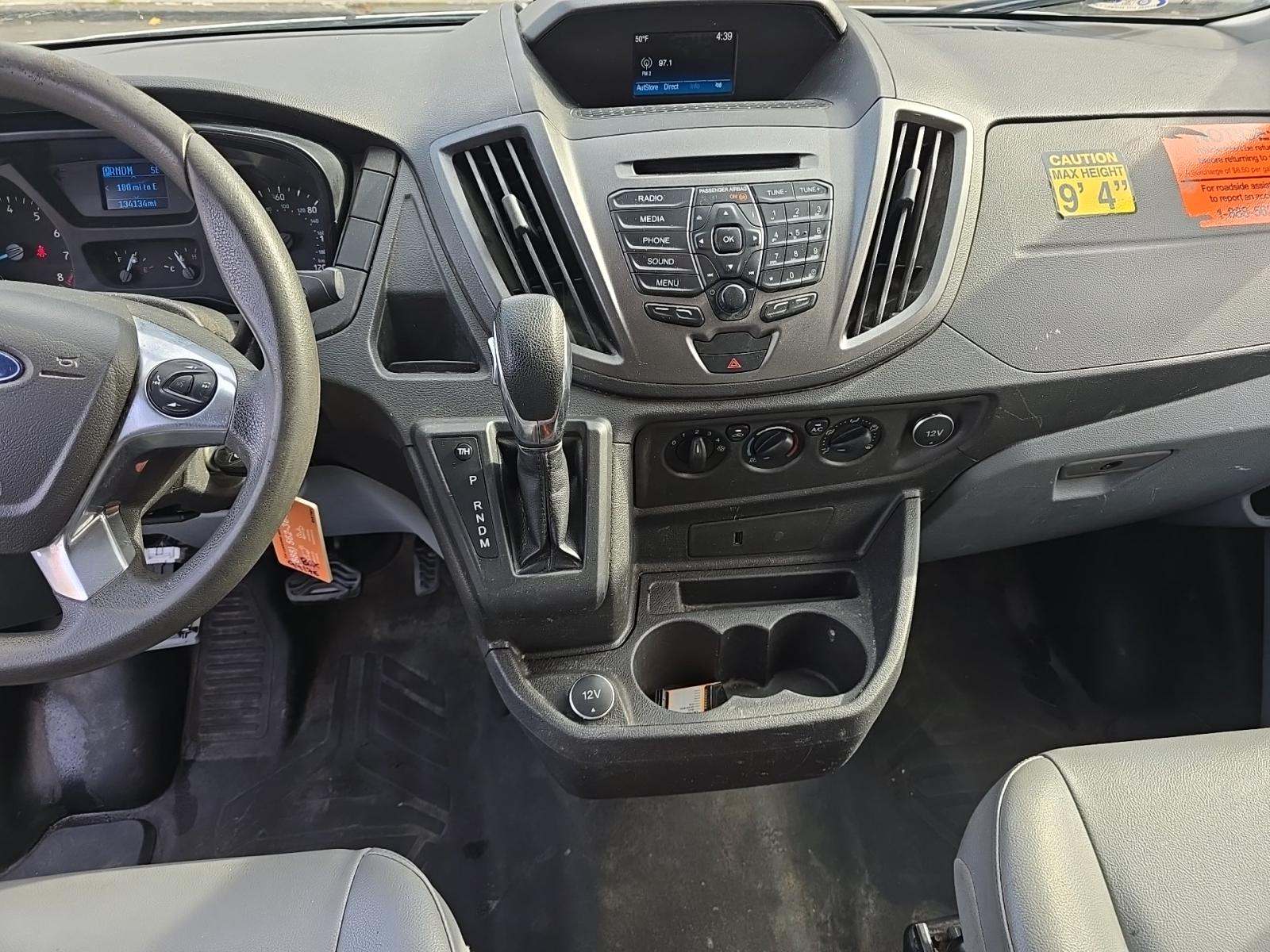 FORD TRANSIT 350 - 10