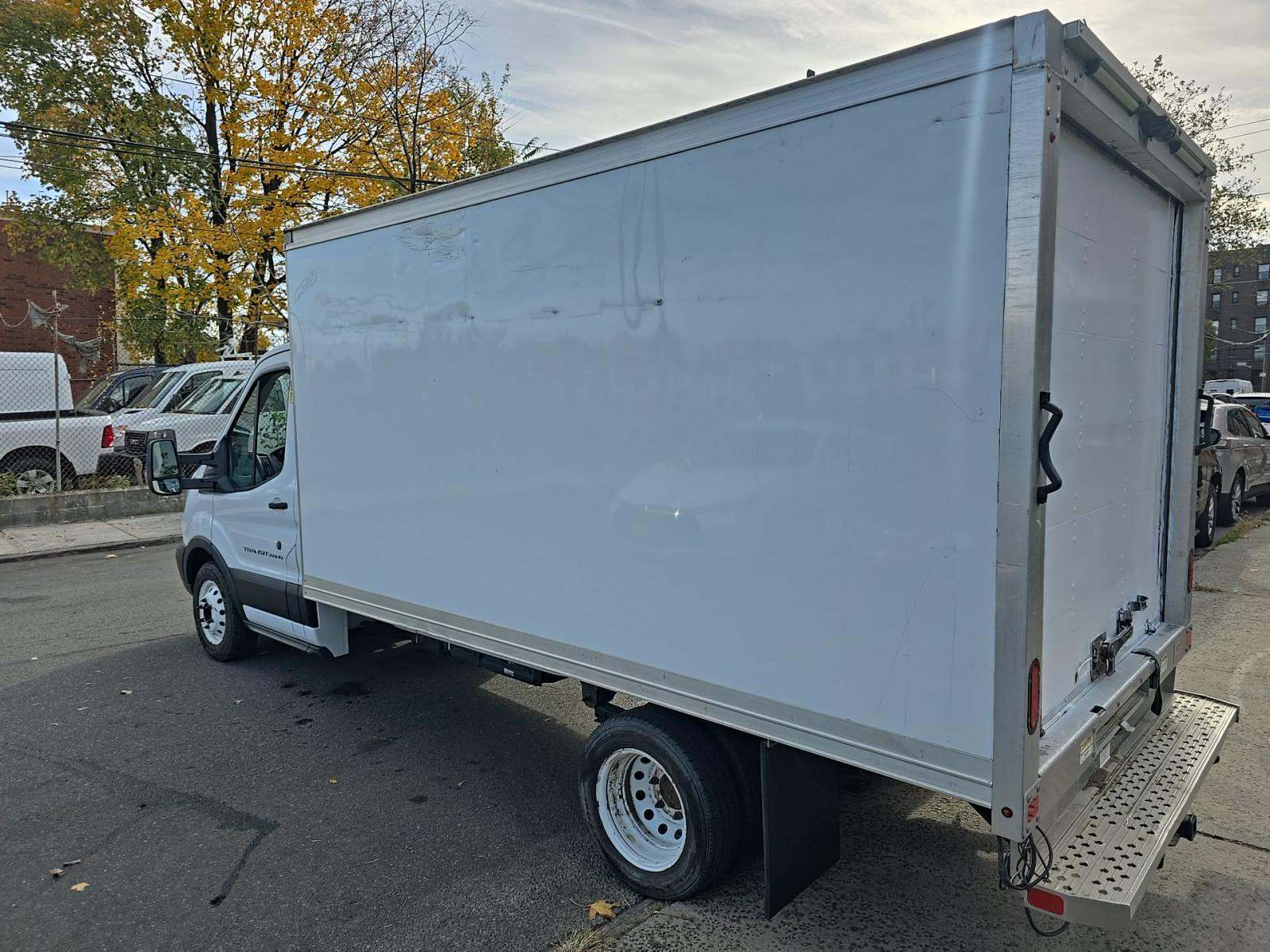 FORD TRANSIT 350 - 2