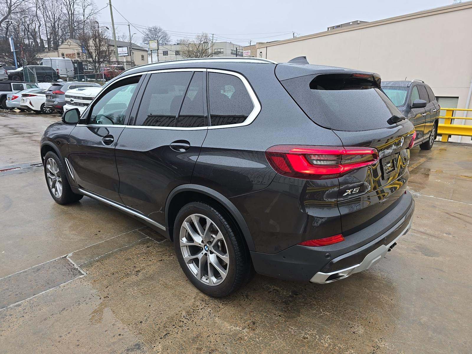 2023 BMW X5 xDrive40i AWD