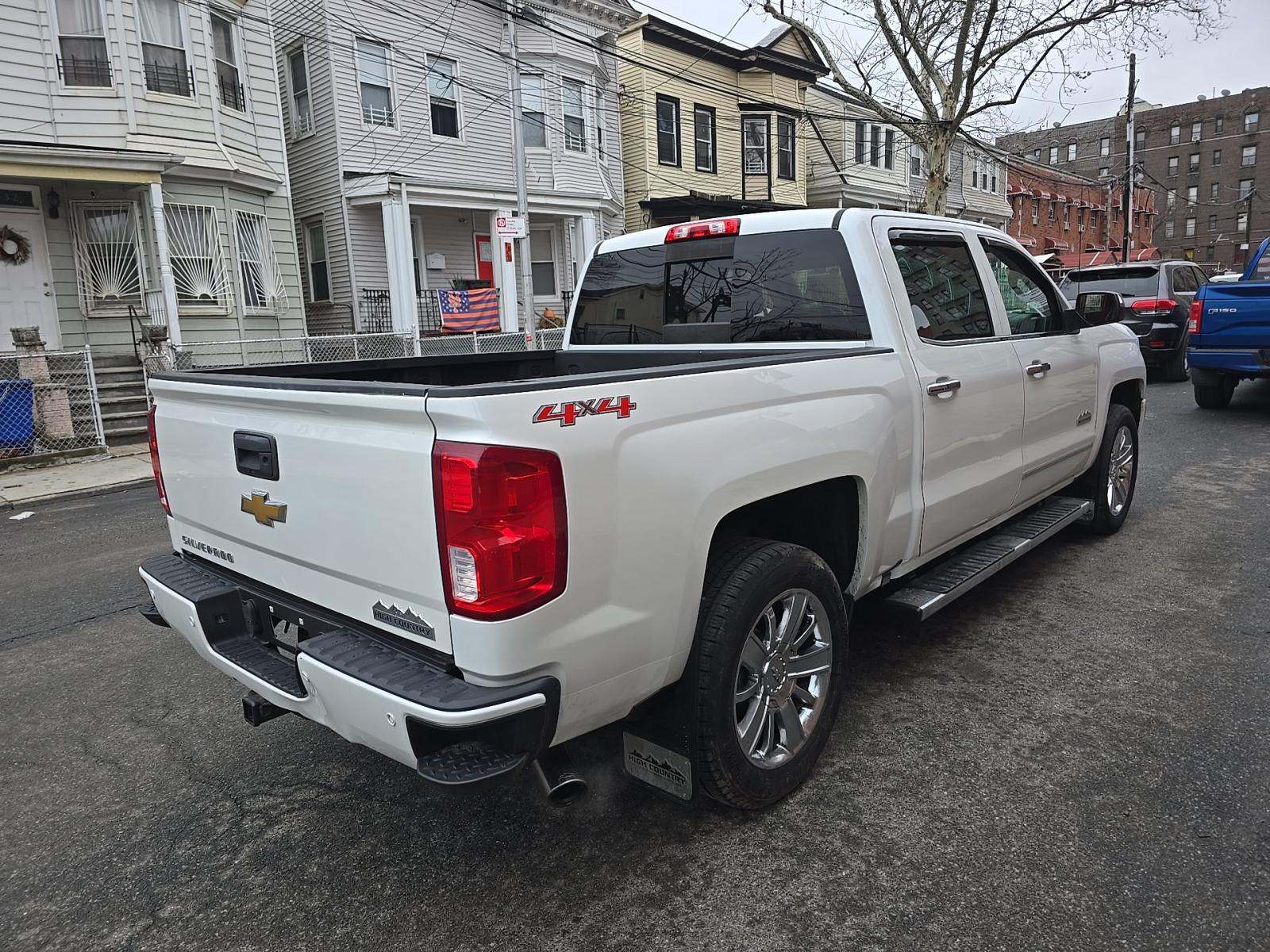 CHEVROLET HIGH COUNTRY - 3