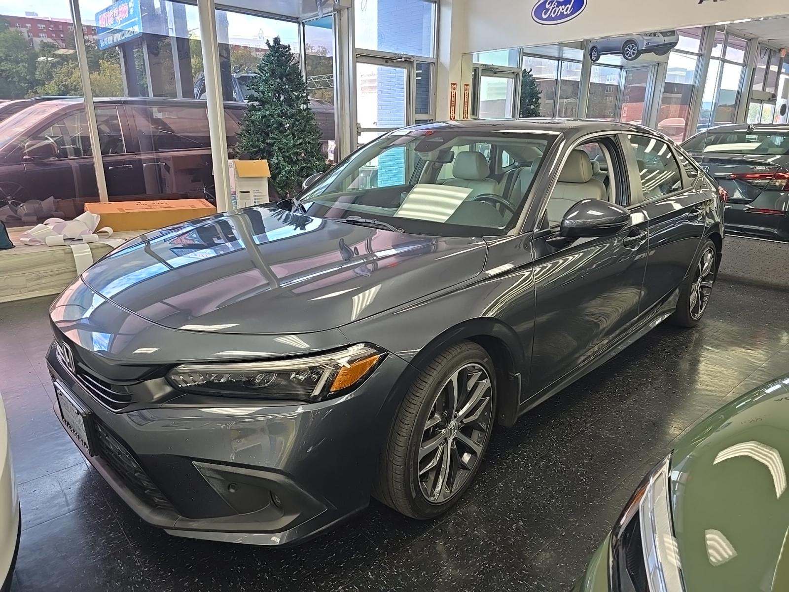 2023 Honda Civic Touring FWD