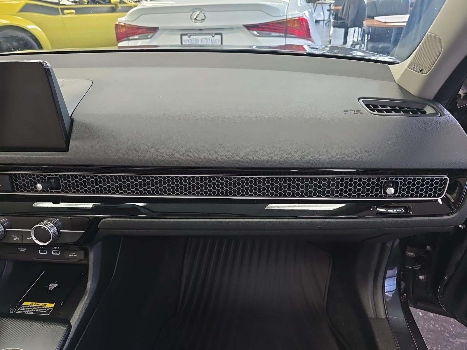 2023 Honda Civic Touring FWD