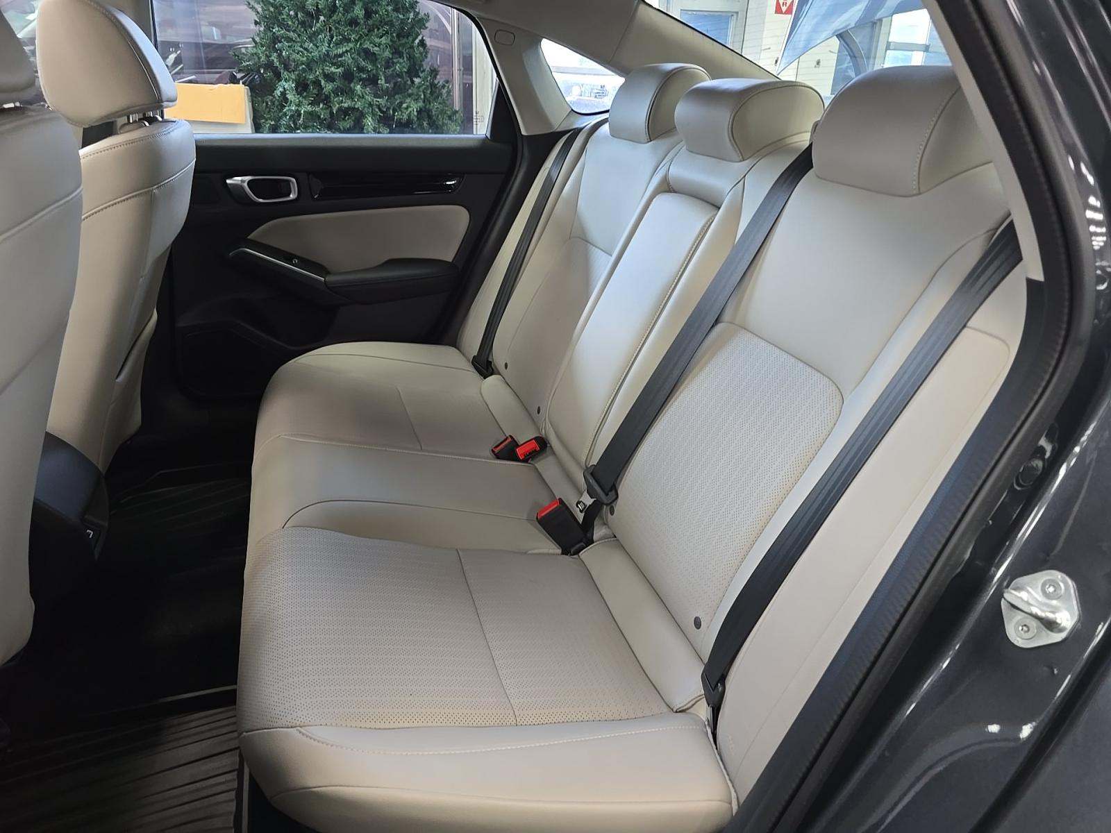 2023 Honda Civic Touring FWD