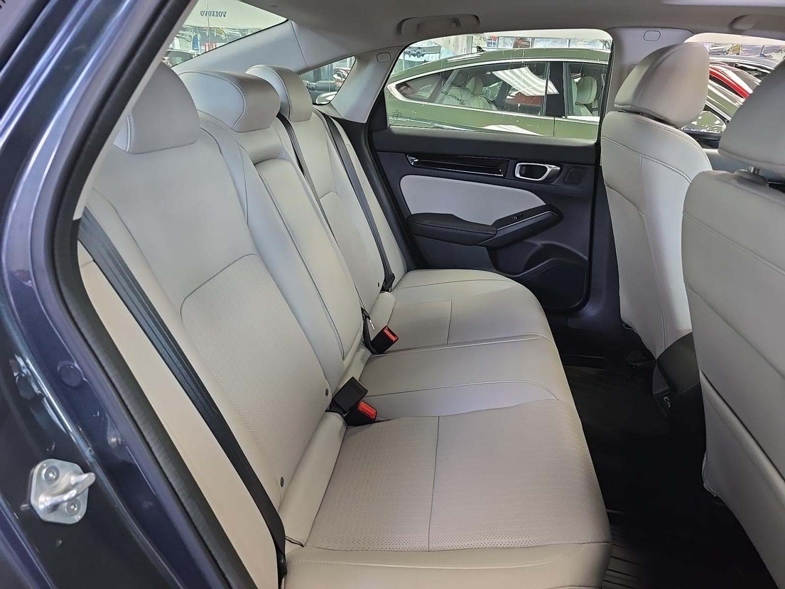 2023 Honda Civic Touring FWD