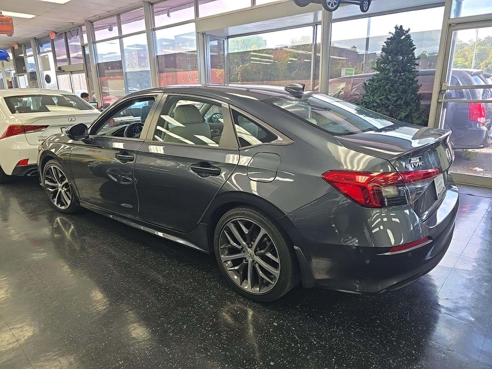 2023 Honda Civic Touring FWD